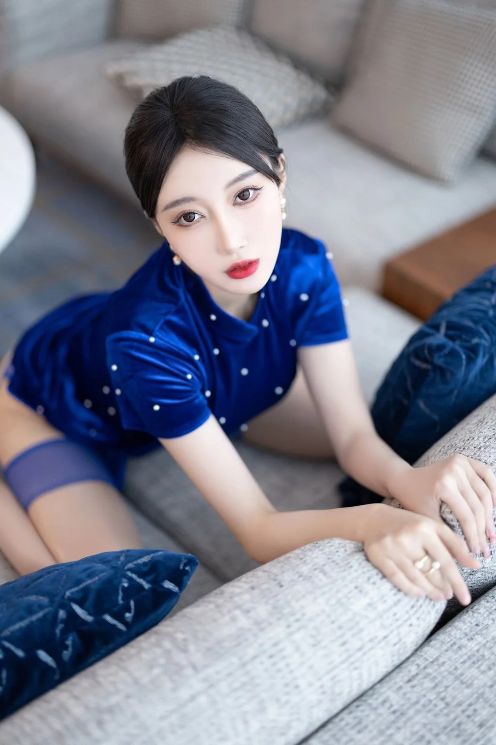 [内购无水印] 玥儿玥er 蓝色短裙 91P 第34张（玥儿玥er）