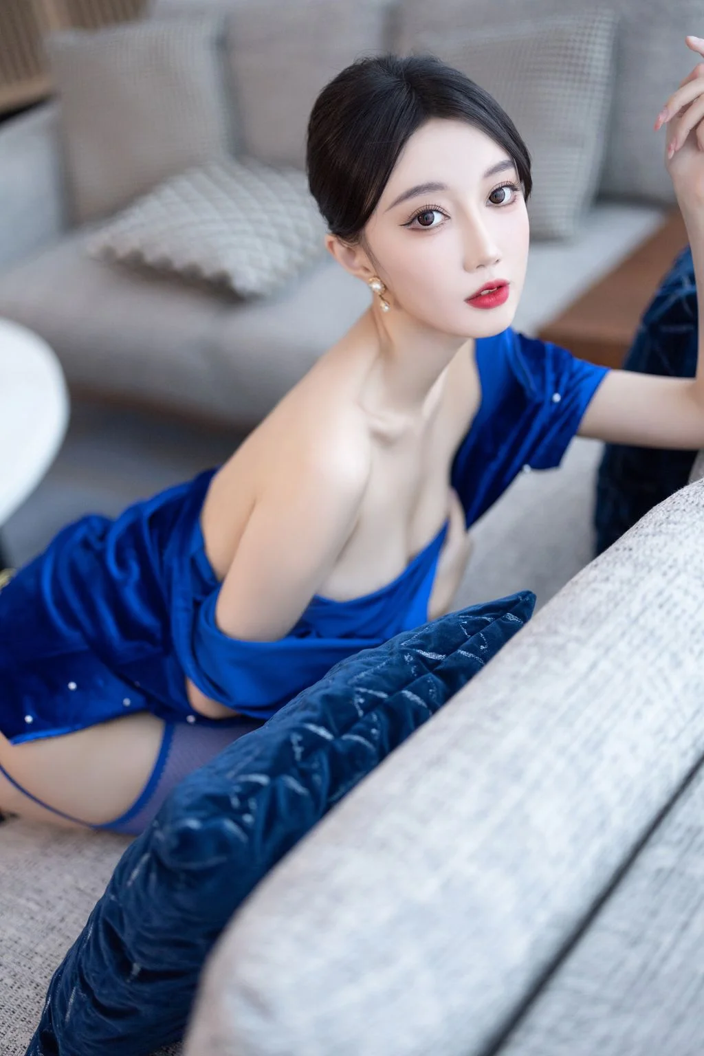 [内购无水印] 玥儿玥er 蓝色短裙 91P 第41张（玥儿玥er）