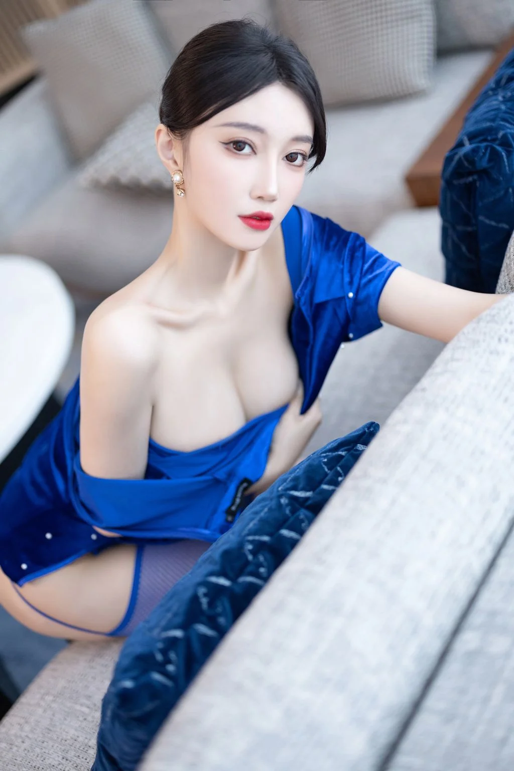[内购无水印] 玥儿玥er 蓝色短裙 91P 第42张（玥儿玥er）