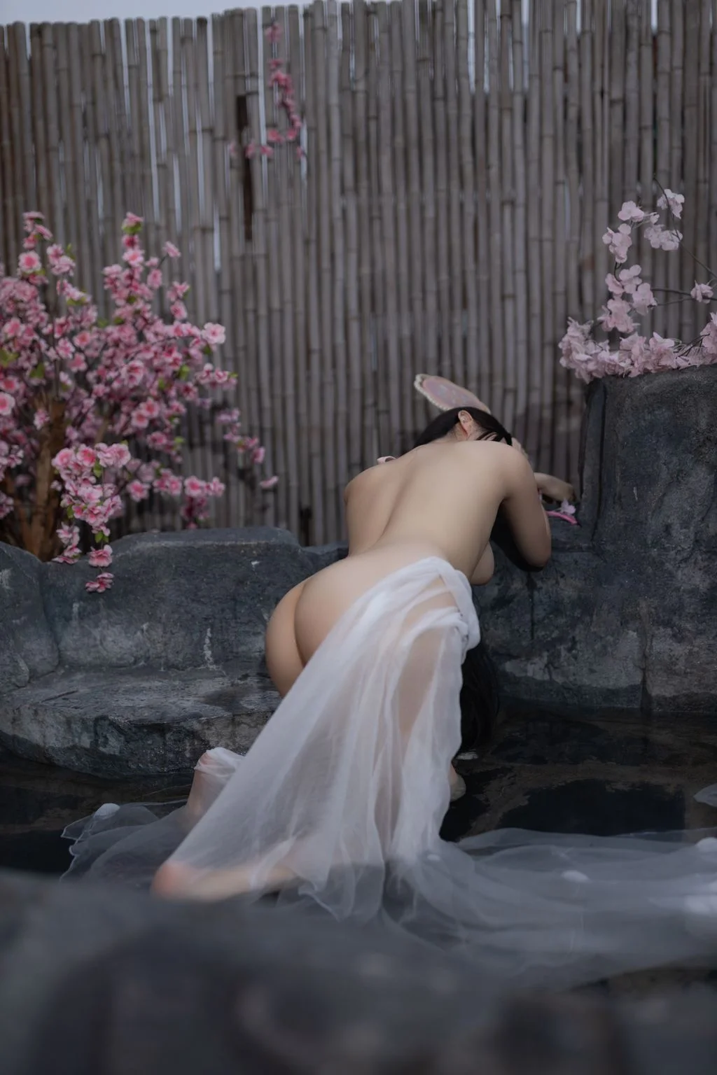 [内购无水印] 鱼子酱Fish 花想容 120P 第119张（鱼子酱Fish）