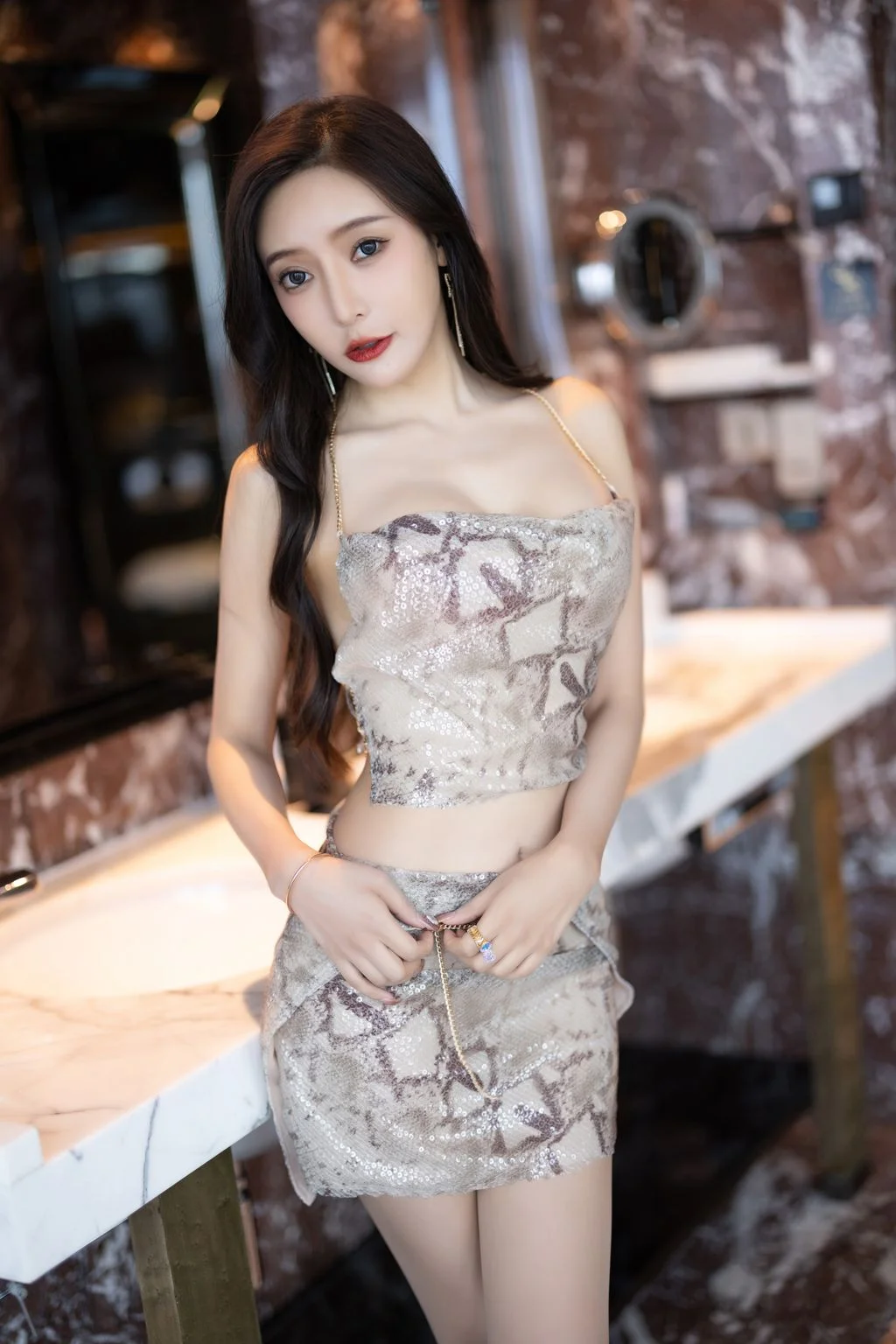[内购无水印] 王馨瑶Yanni 蛇纹辣妹短裙 95P 第11张（王馨瑶Yanni）