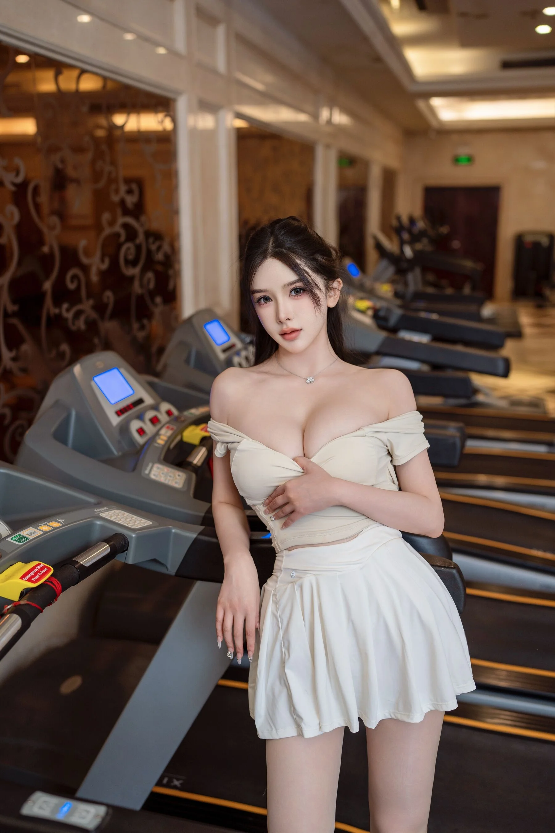 [私购流出] 李丽莎 Vol. 0408 90P 第24张（李丽莎）