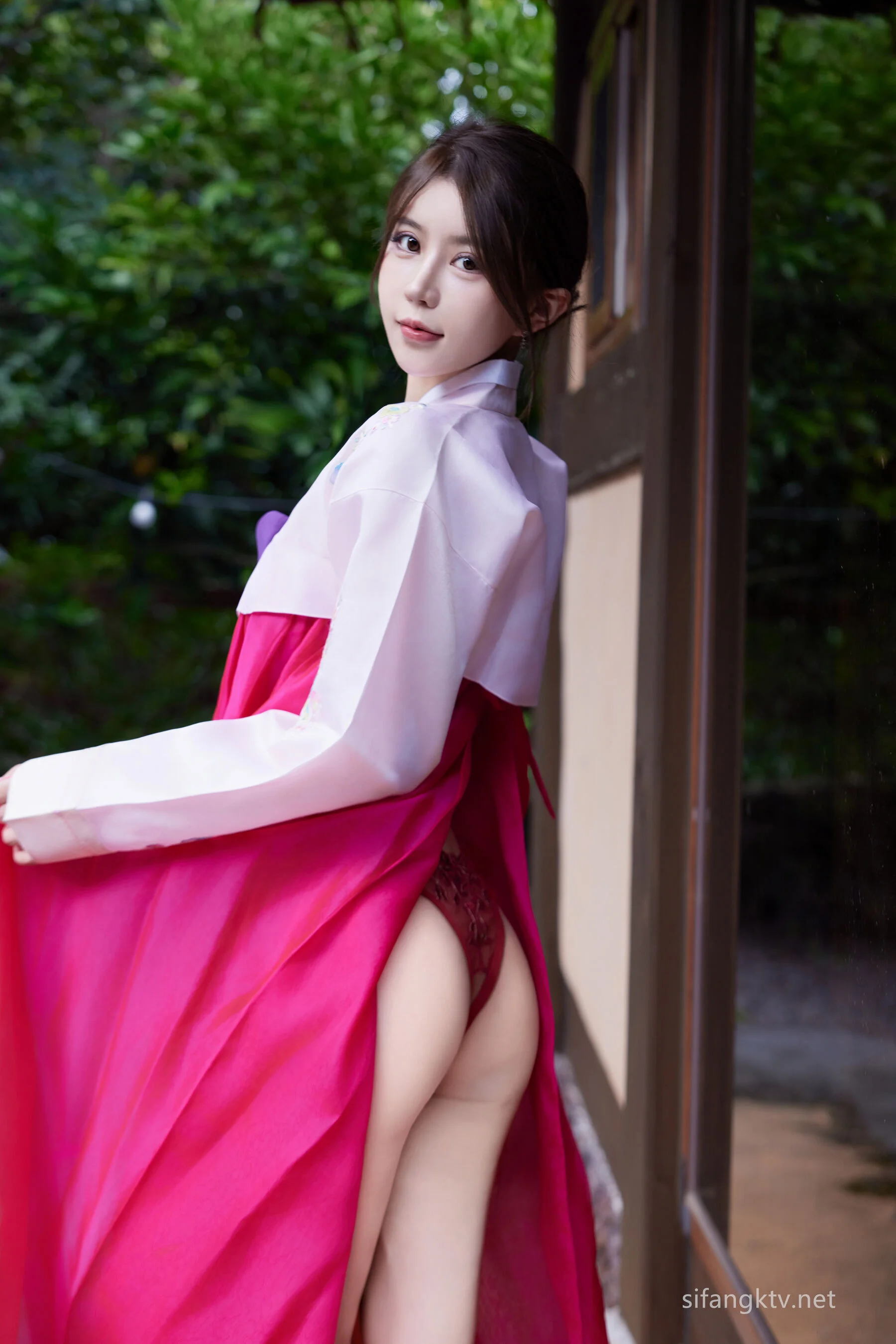[私购流出] tina_甜仔 Vol. 07522 62P 第14张（tina_甜仔）
