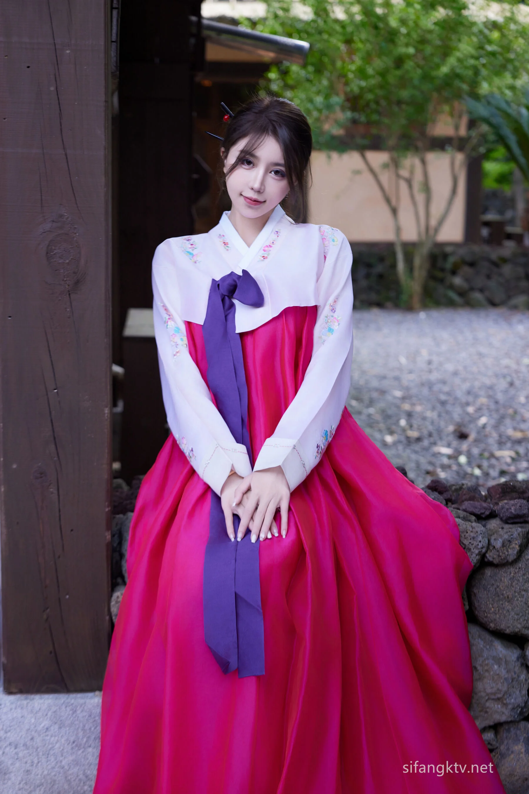 [私购流出] tina_甜仔 Vol. 07522 62P 第17张（tina_甜仔）