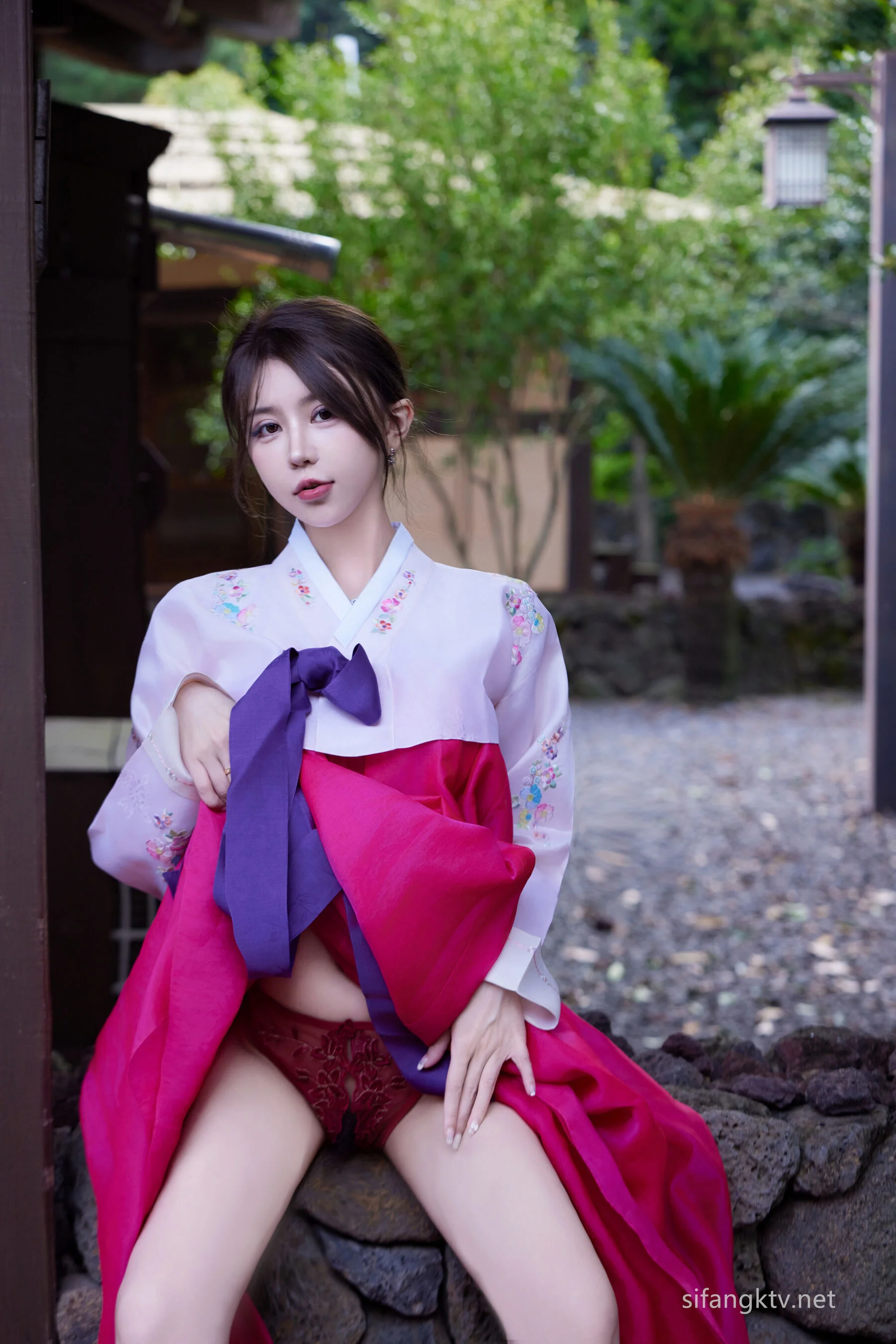 [私购流出] tina_甜仔 Vol. 07522 62P 第19张（tina_甜仔）