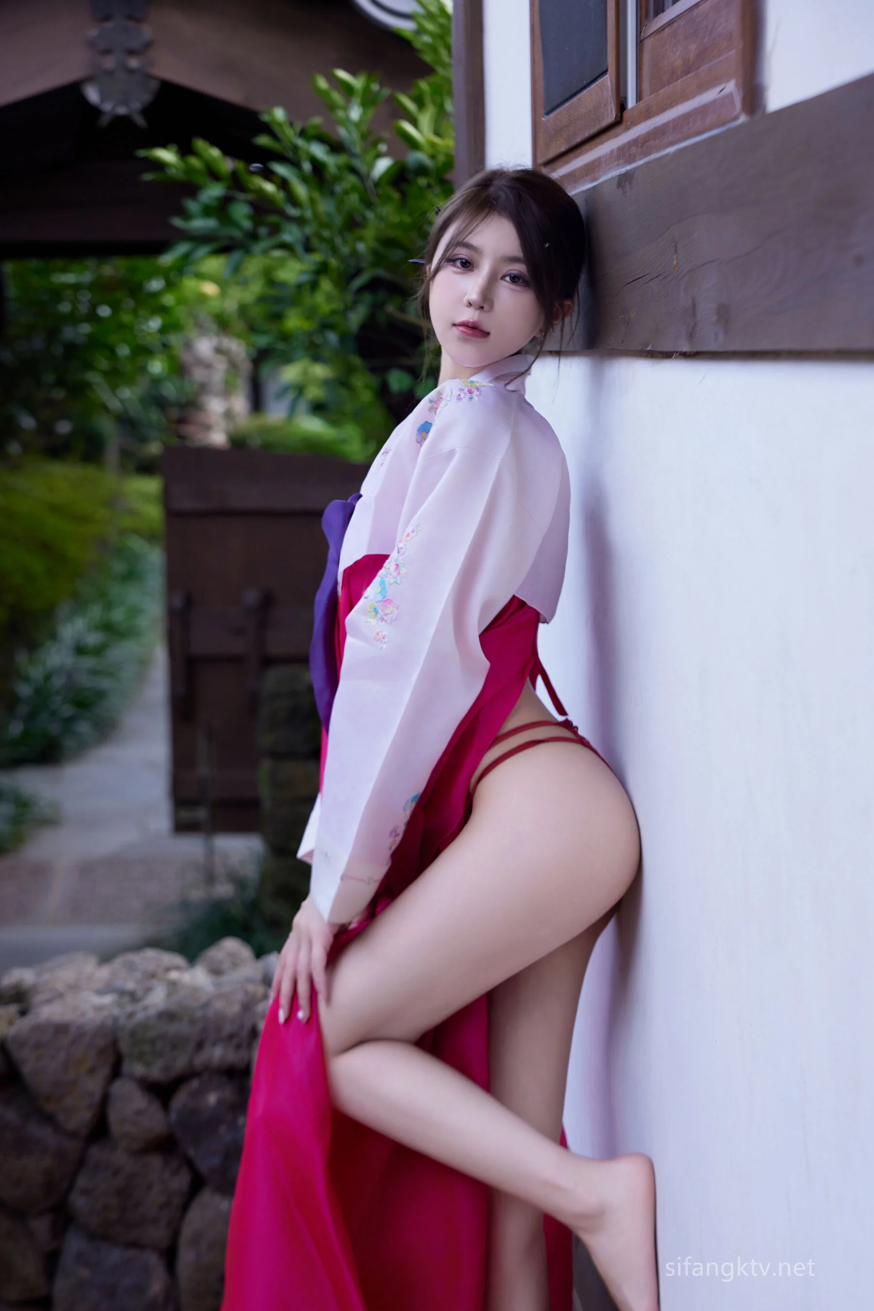 [私购流出] tina_甜仔 Vol. 07522 62P 第22张（tina_甜仔）