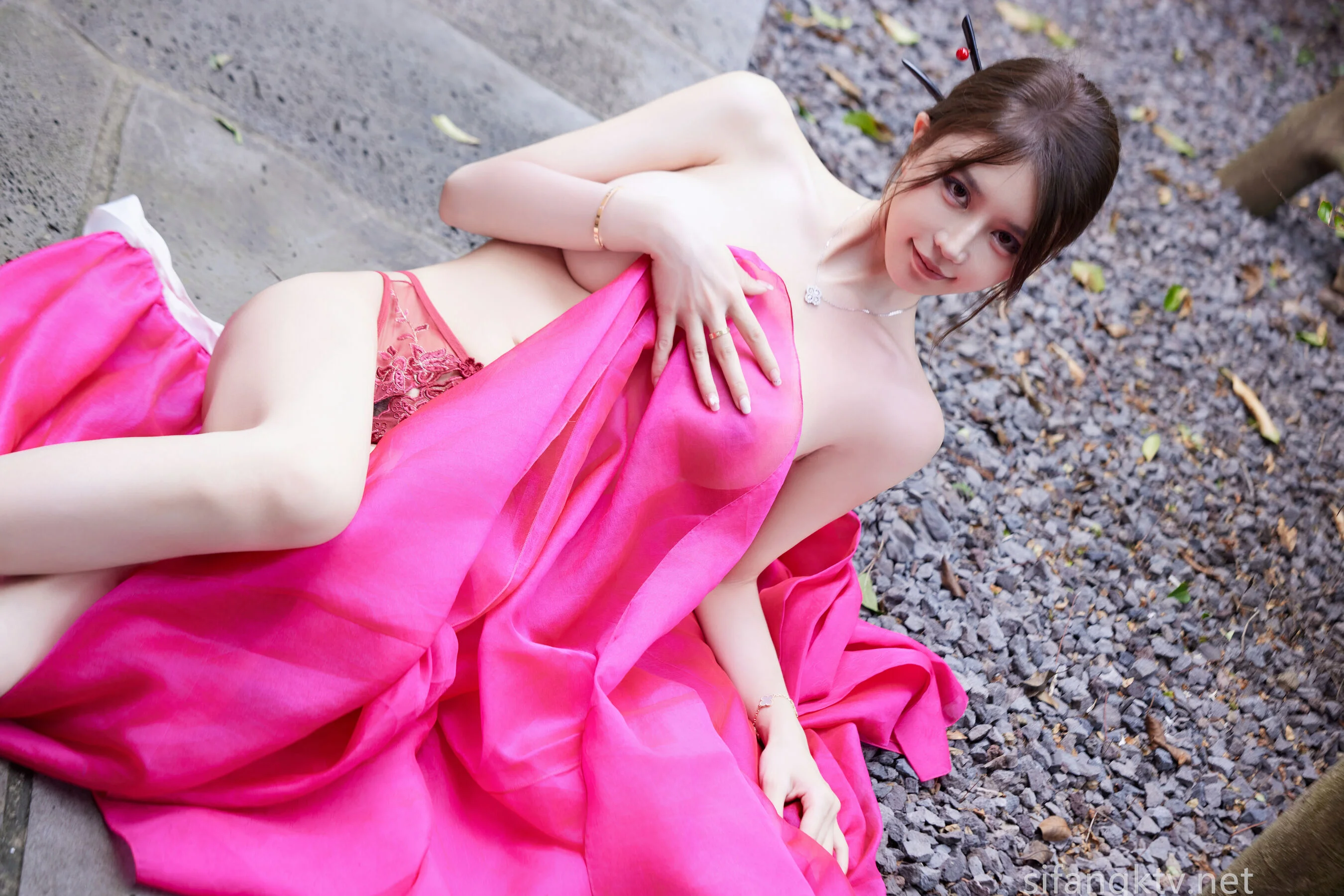 [私购流出] tina_甜仔 Vol. 07522 62P 第45张（tina_甜仔）