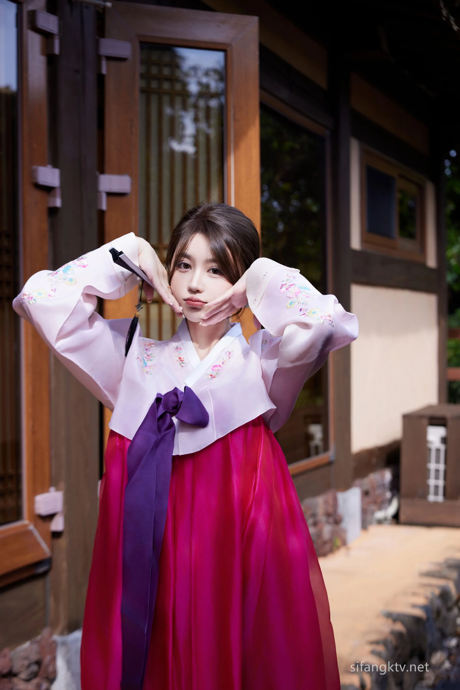 [私购流出] tina_甜仔 Vol. 07522 62P 第5张（tina_甜仔）