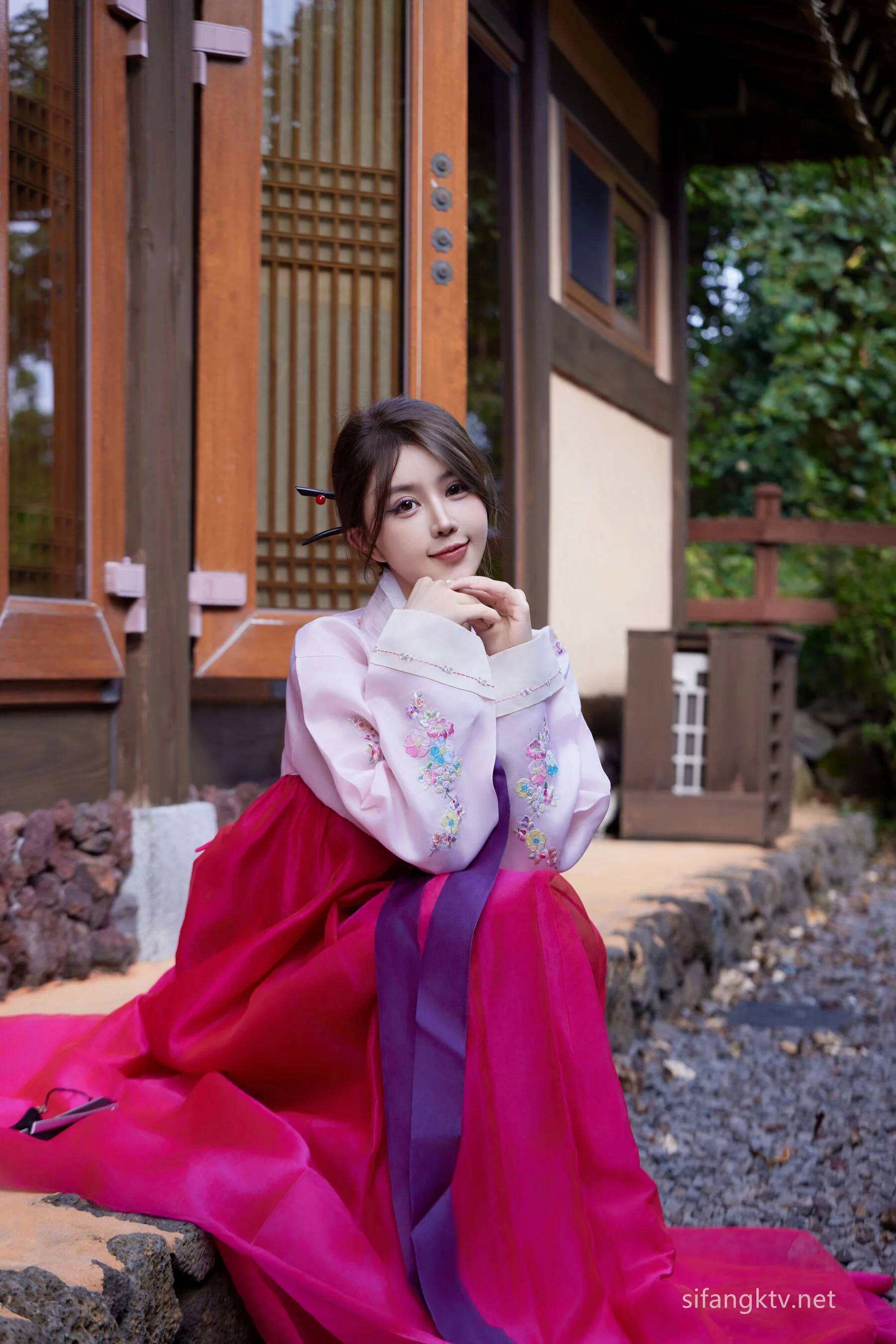 [私购流出] tina_甜仔 Vol. 07522 62P 第8张（tina_甜仔）