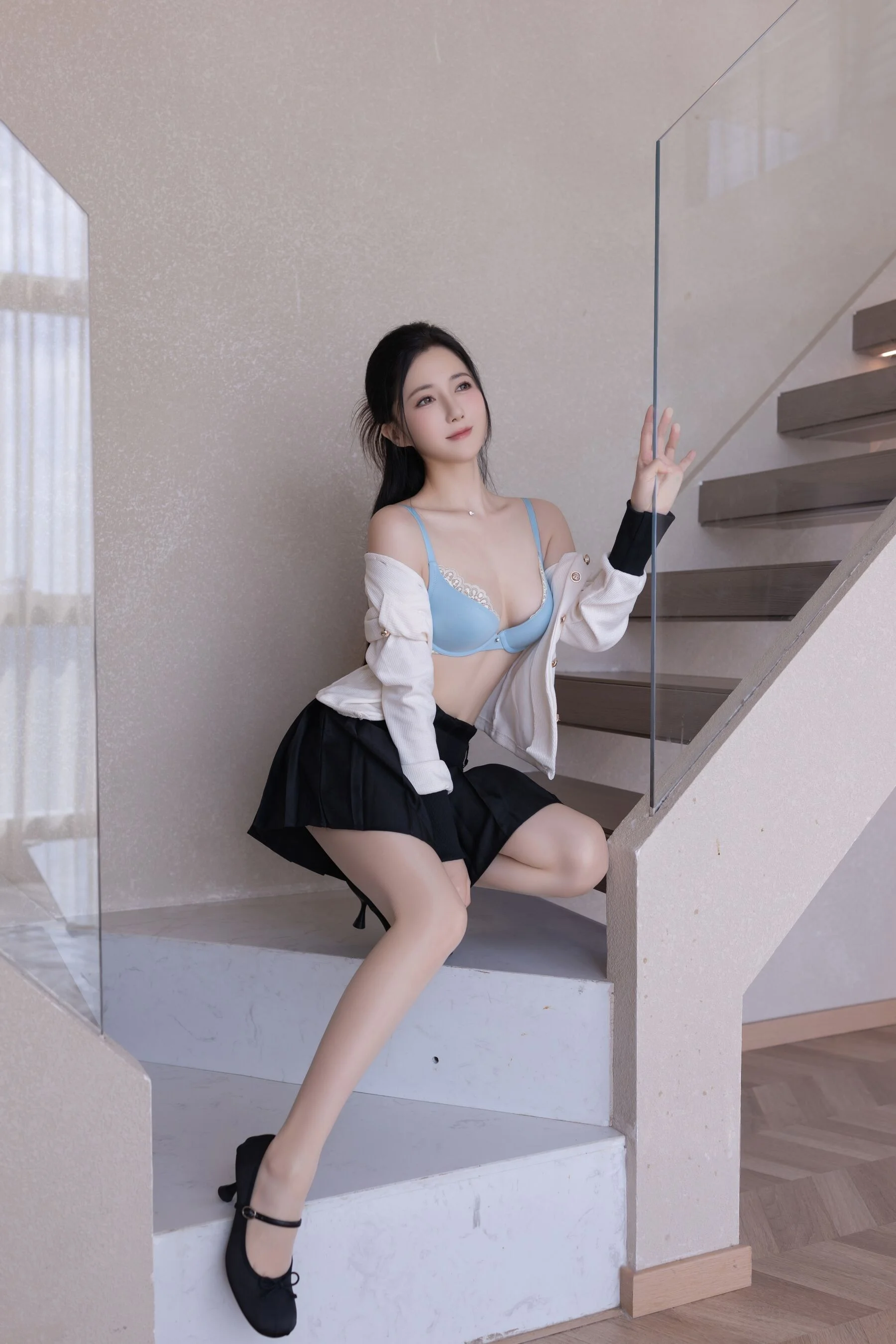 [私购流出] 鱼子酱 Vol. 10615 121P 第24张（鱼子酱）
