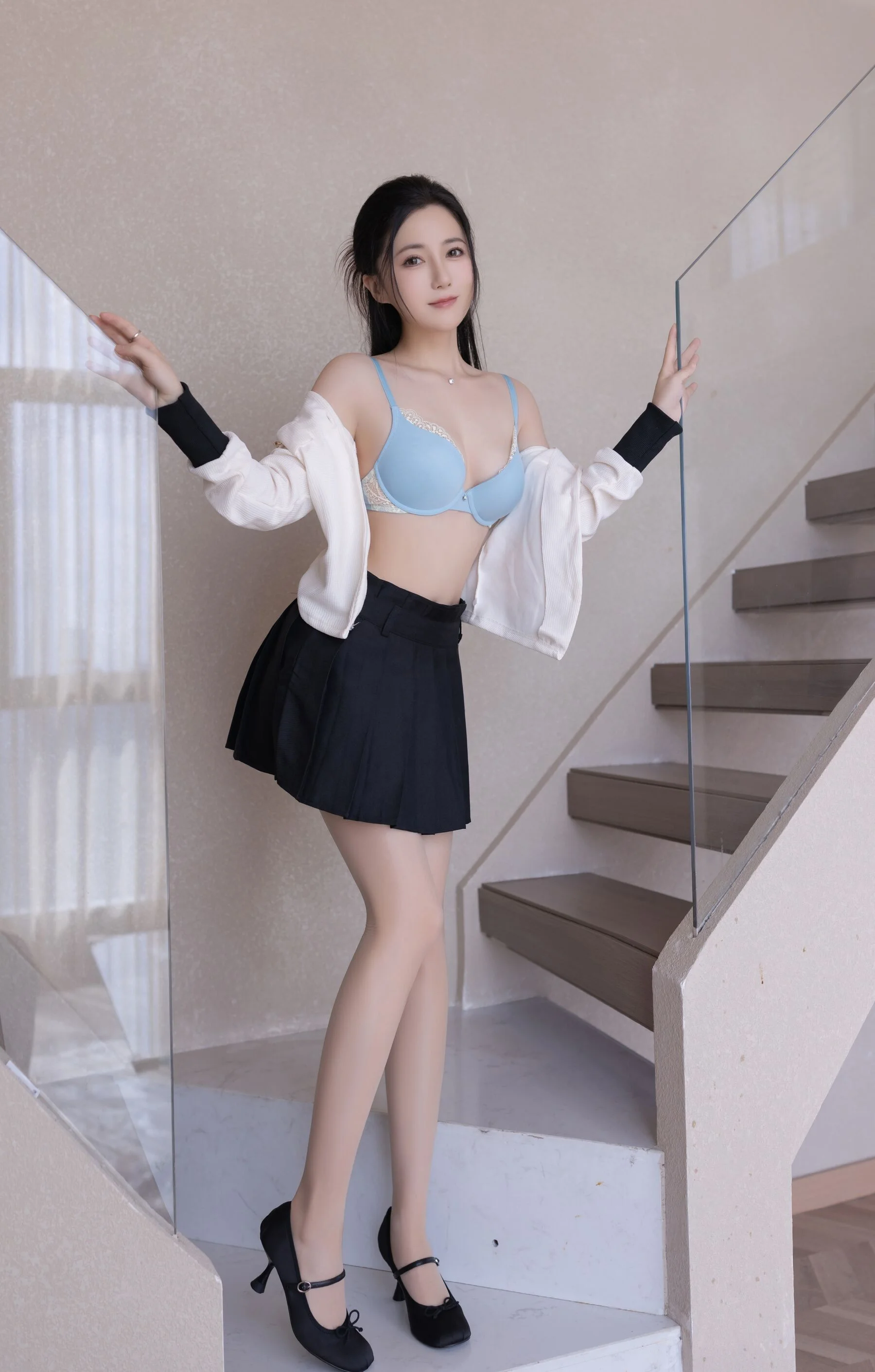 [私购流出] 鱼子酱 Vol. 10615 121P 第26张（鱼子酱）