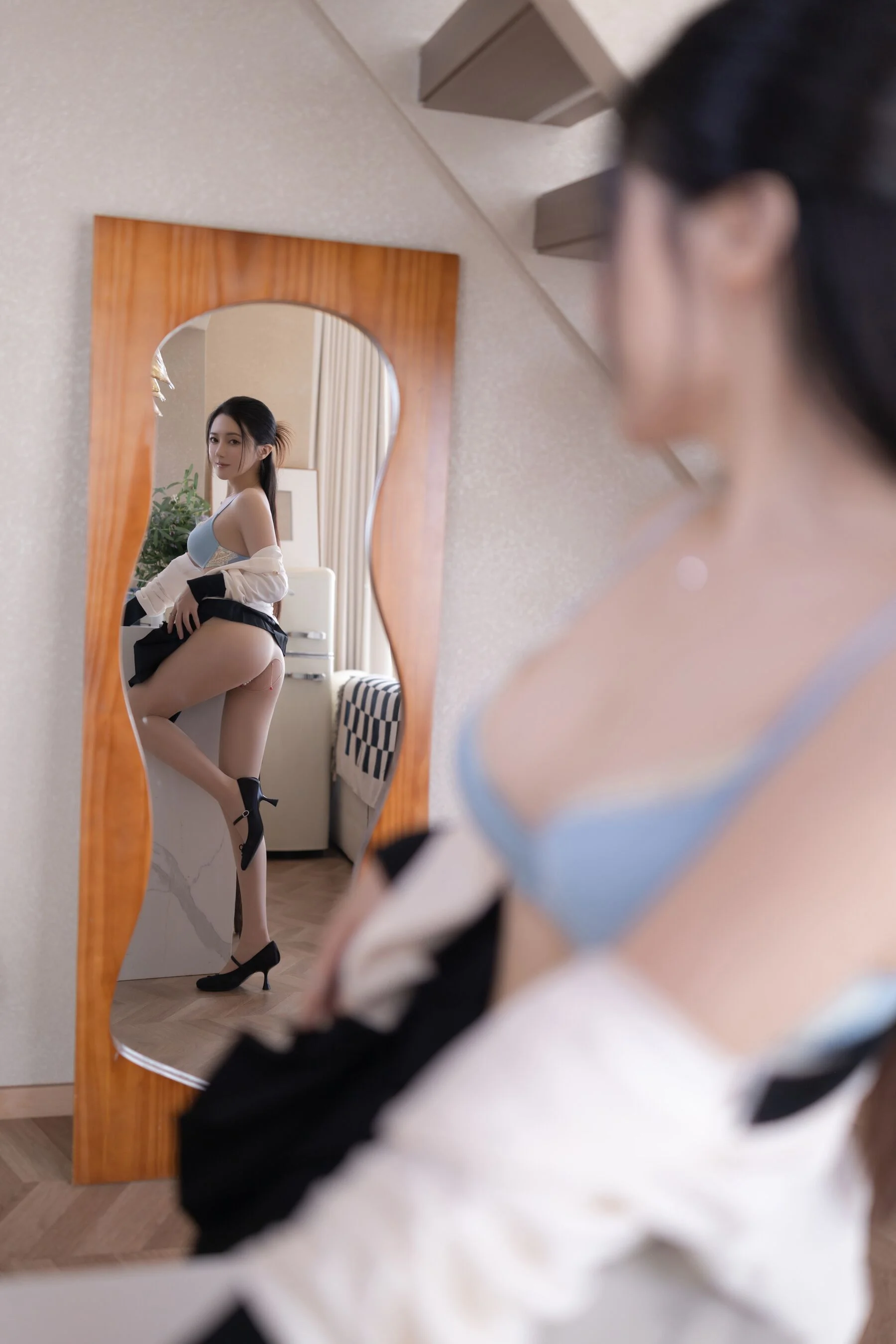 [私购流出] 鱼子酱 Vol. 10615 121P 第37张（鱼子酱）