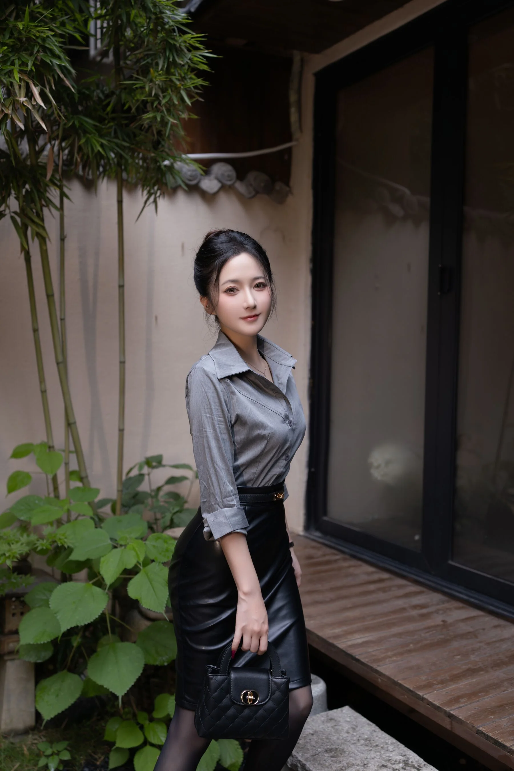 [私购流出] 鱼子酱 Vol. 10635 120P