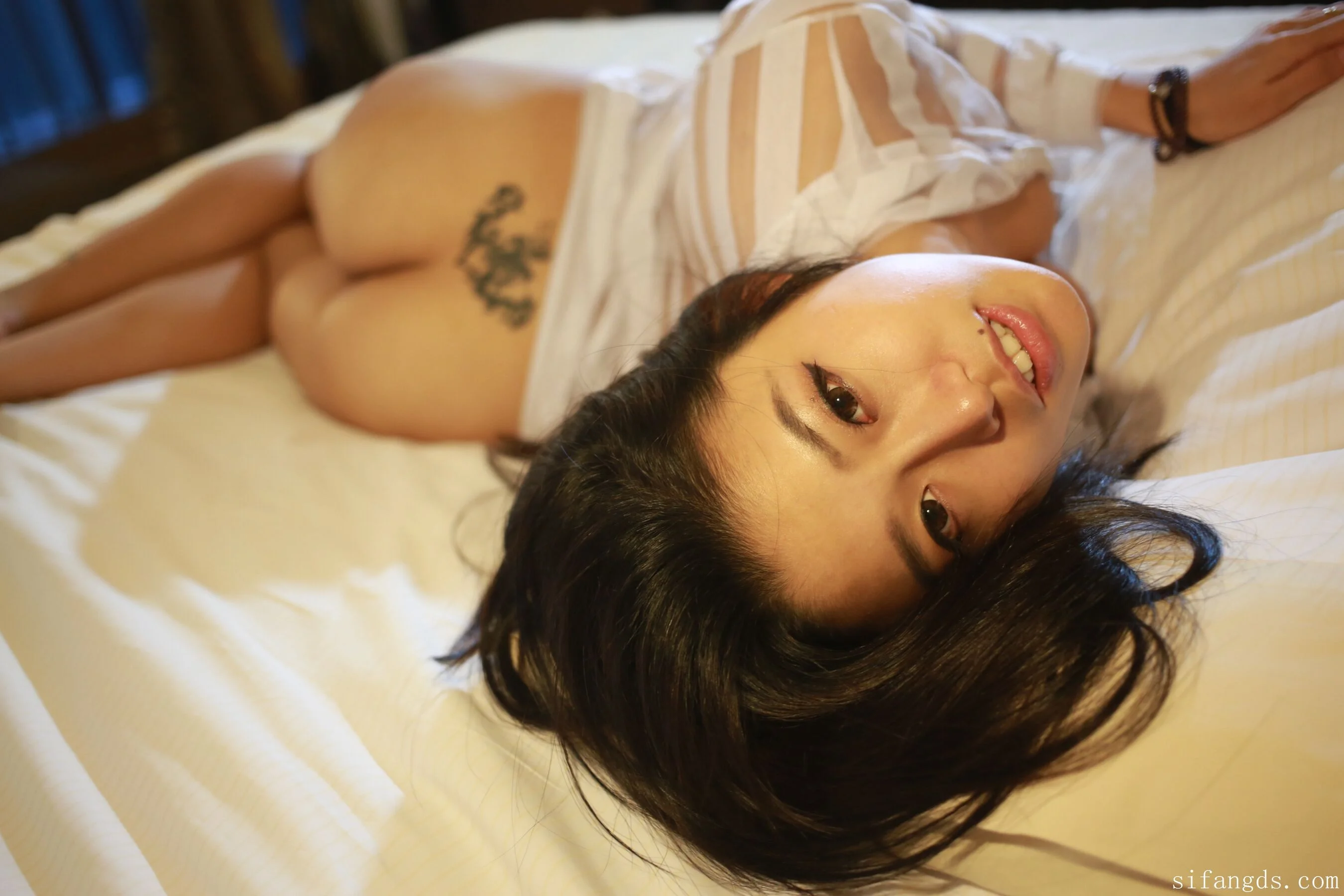 [私购流出] luvian本能 Vol. 0024 855P 第365张（luvian本能）