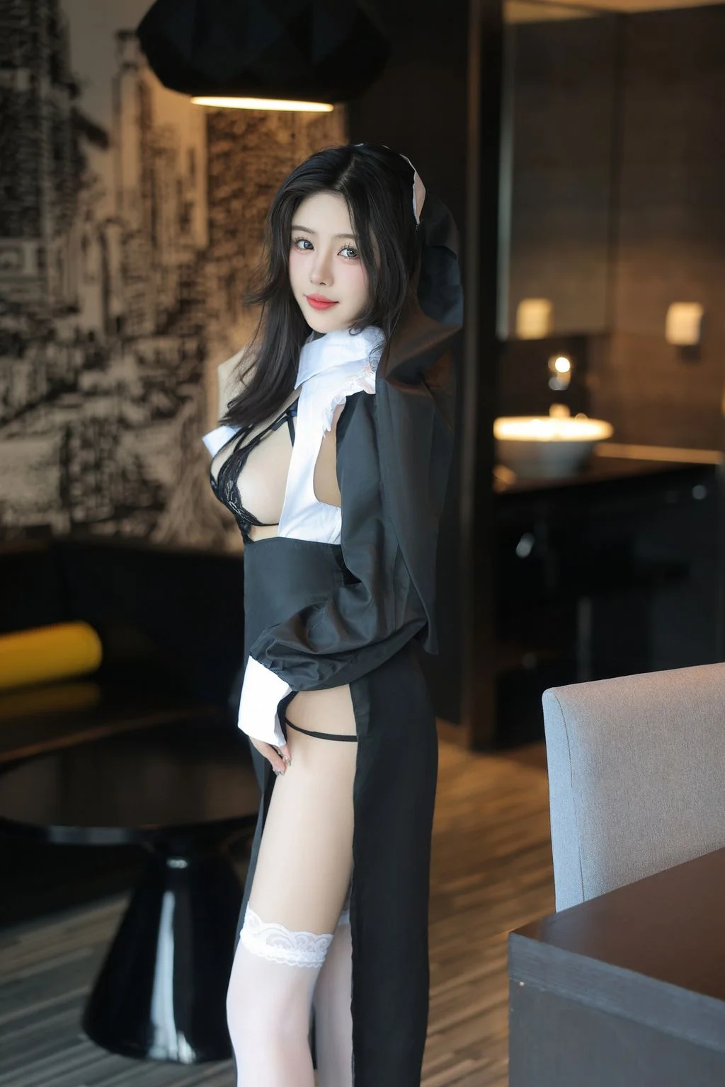 [内购无水印] 袁圆 修女 81P 第2张（袁圆）