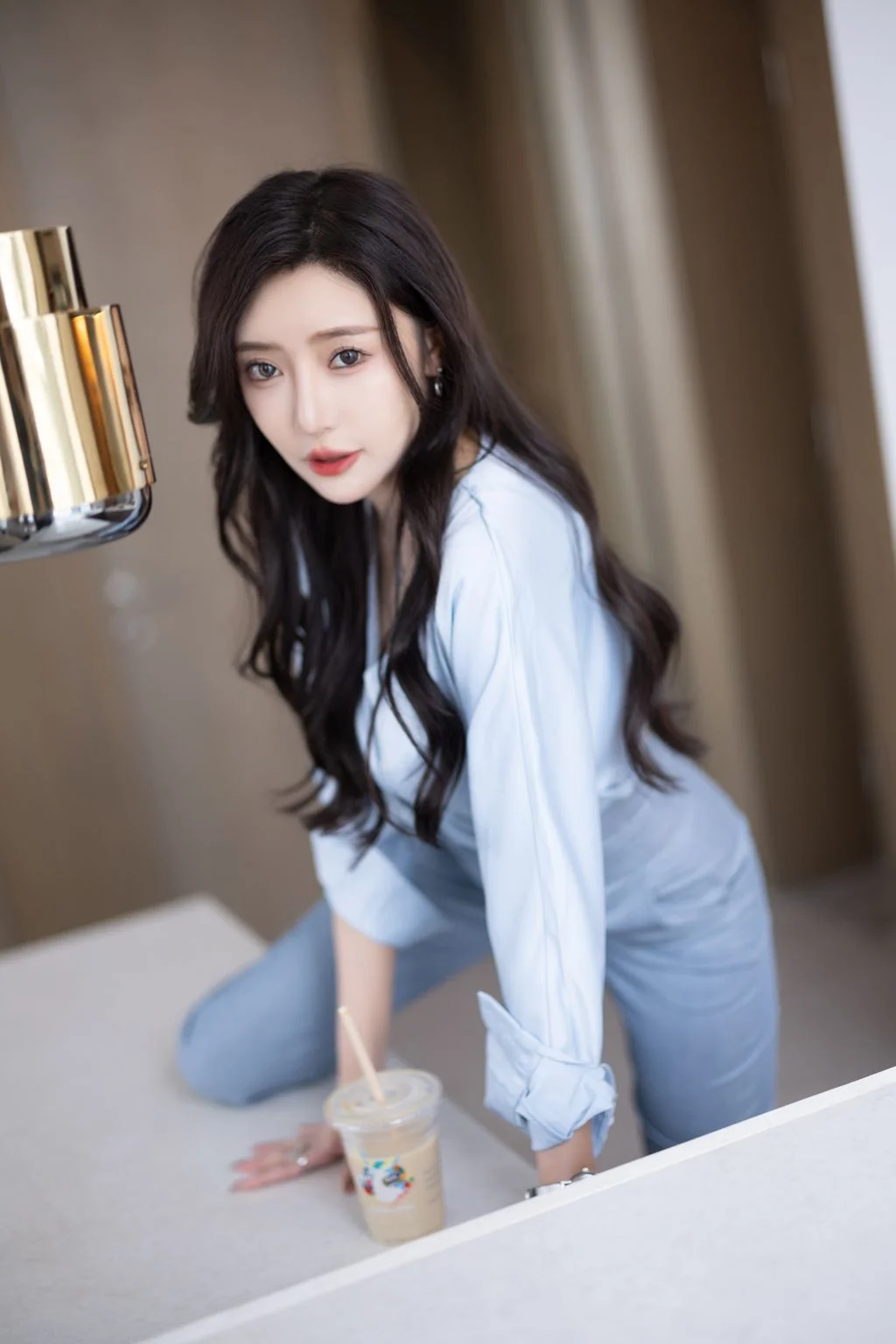 [内购无水印] 王馨瑶Yanni 灰蓝色西裤配丝绸上衣 97P 第11张（王馨瑶Yanni）