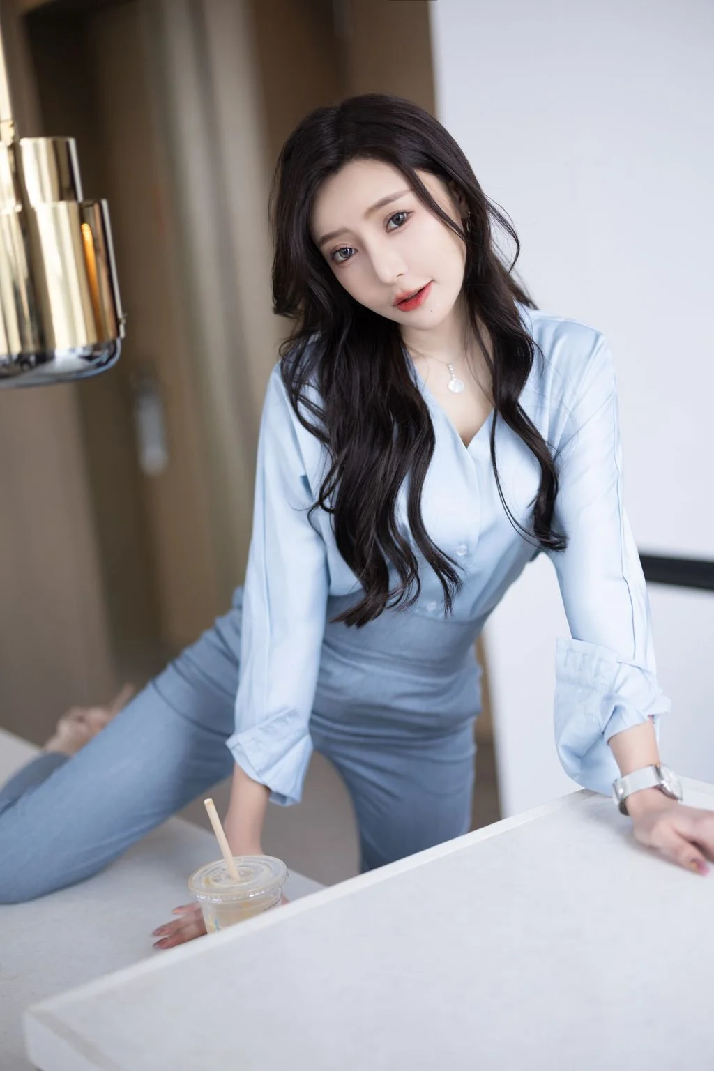 [内购无水印] 王馨瑶Yanni 灰蓝色西裤配丝绸上衣 97P 第12张（王馨瑶Yanni）