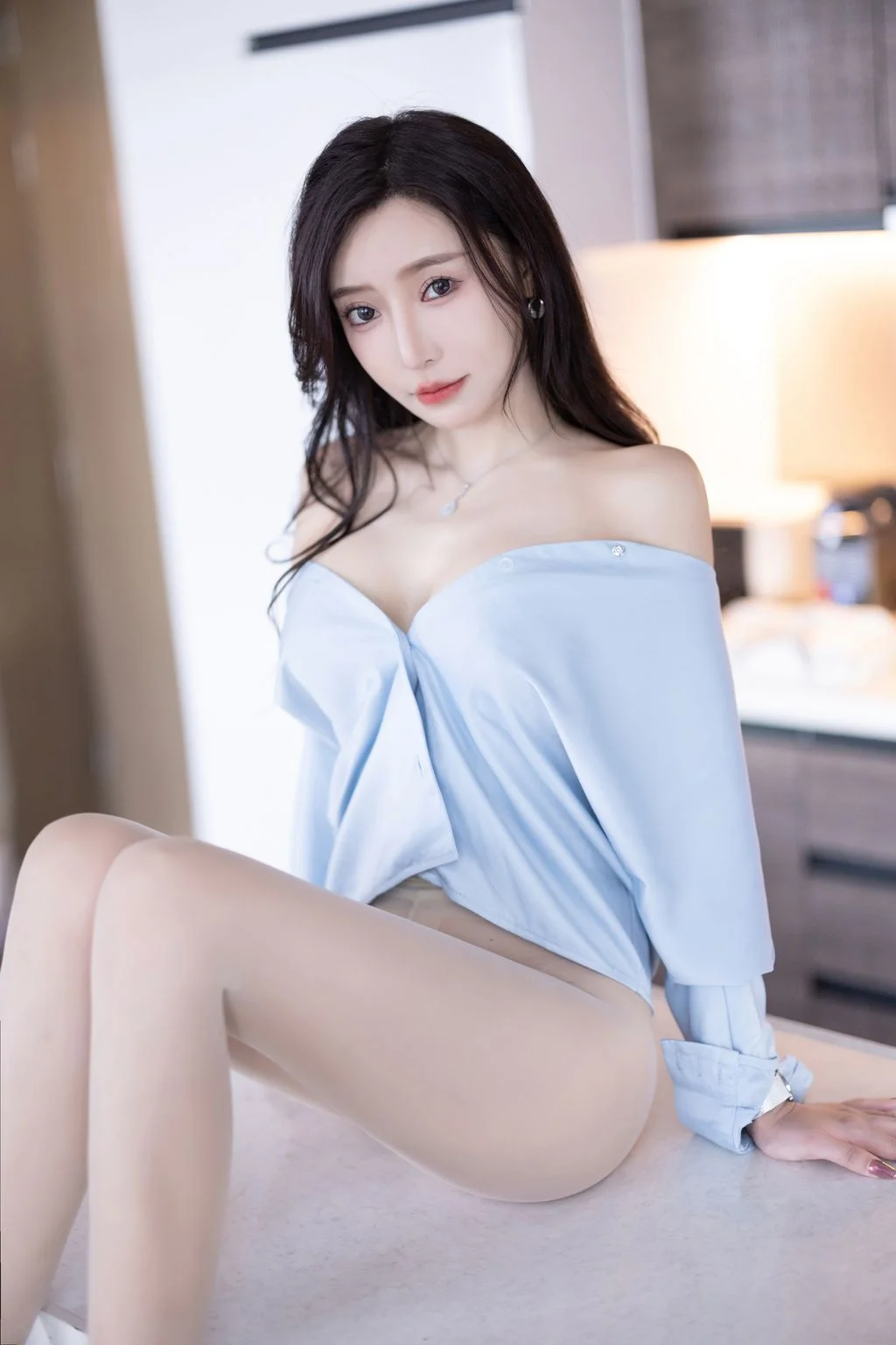 [内购无水印] 王馨瑶Yanni 灰蓝色西裤配丝绸上衣 97P 第82张（王馨瑶Yanni）