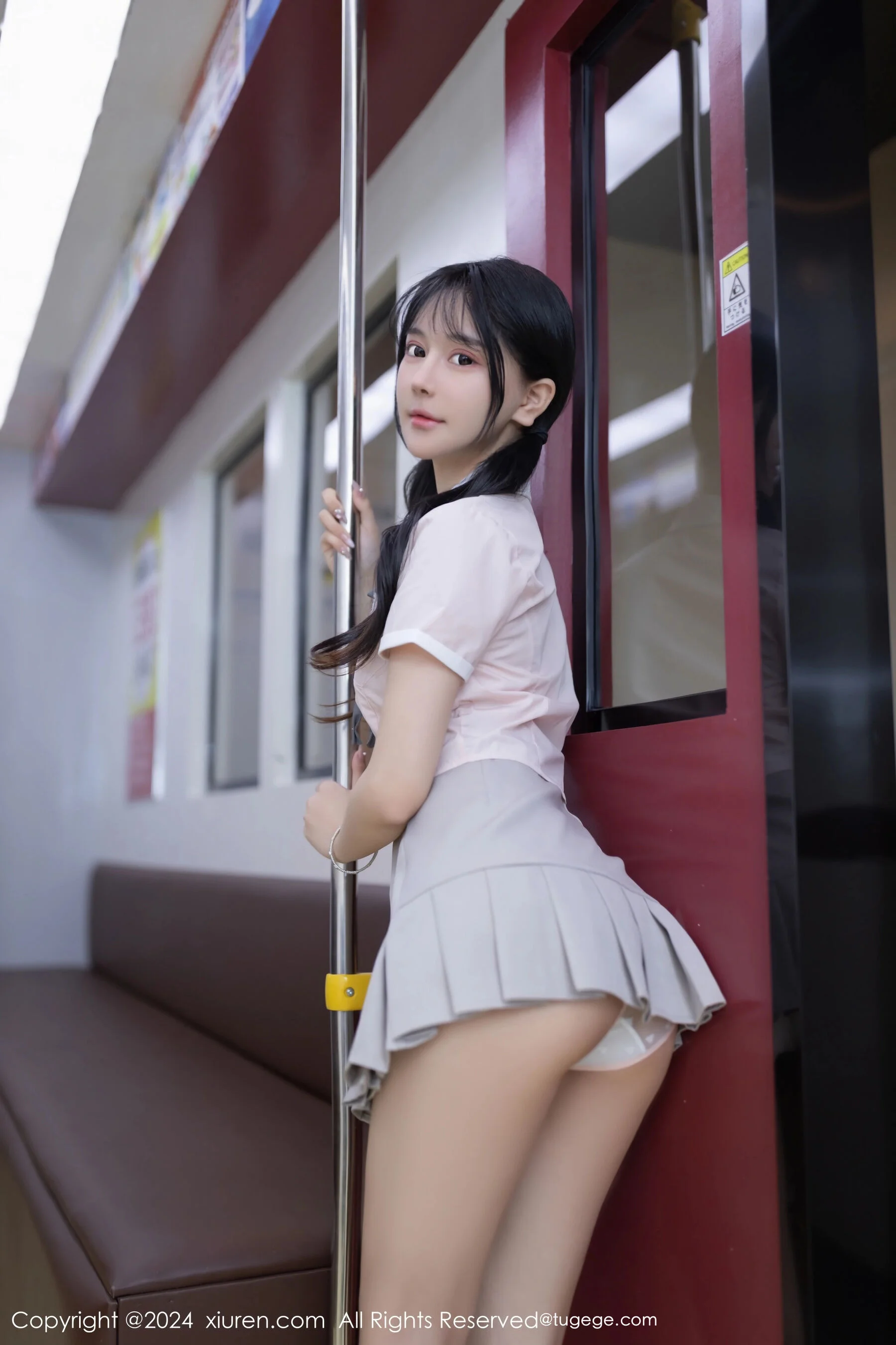 [秀人网] 谢小蒽 Vol. 08515 81P 第15张（谢小蒽）