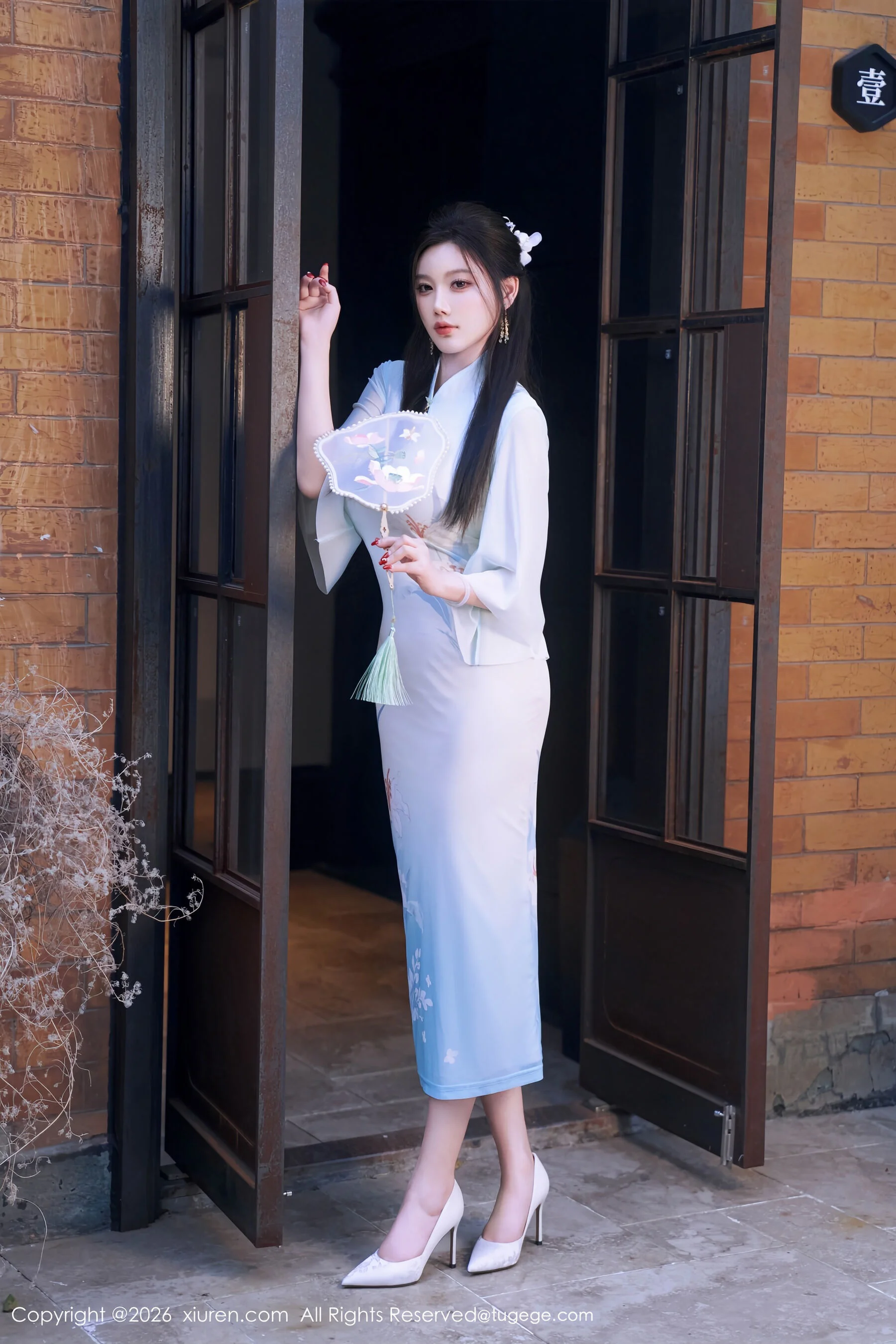 [秀人网] 杨晨晨 Vol. 11258 73P 第4张（杨晨晨）
