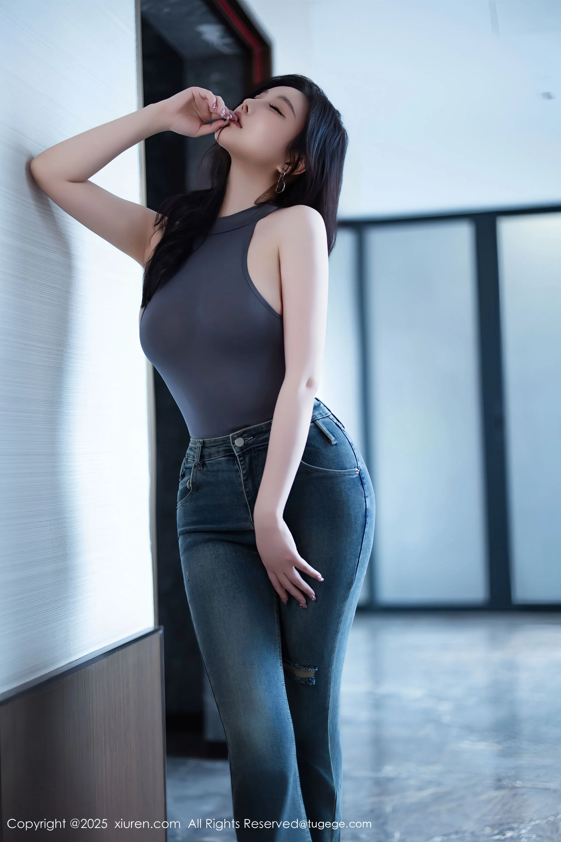 [秀人网] 杨晨晨 Vol. 10952 91P 第11张（杨晨晨）