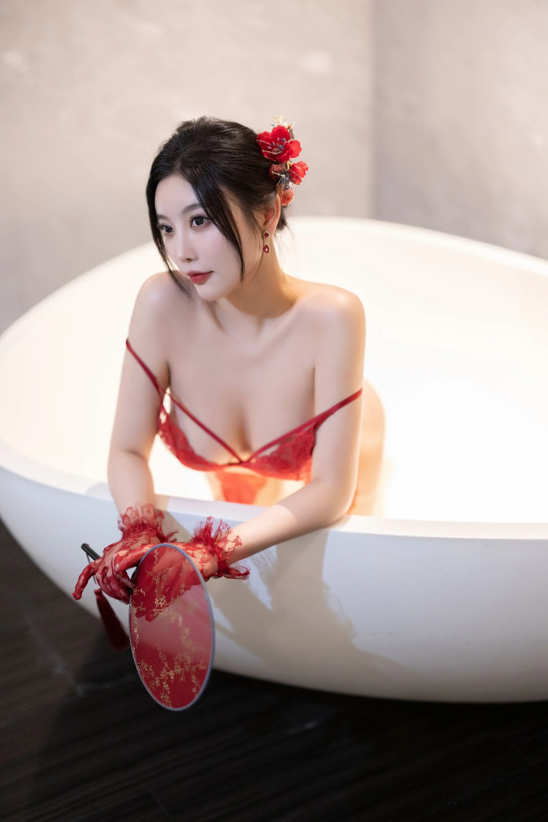 [私购流出] 杨晨晨 Vol. 1184 103P 第52张（杨晨晨）