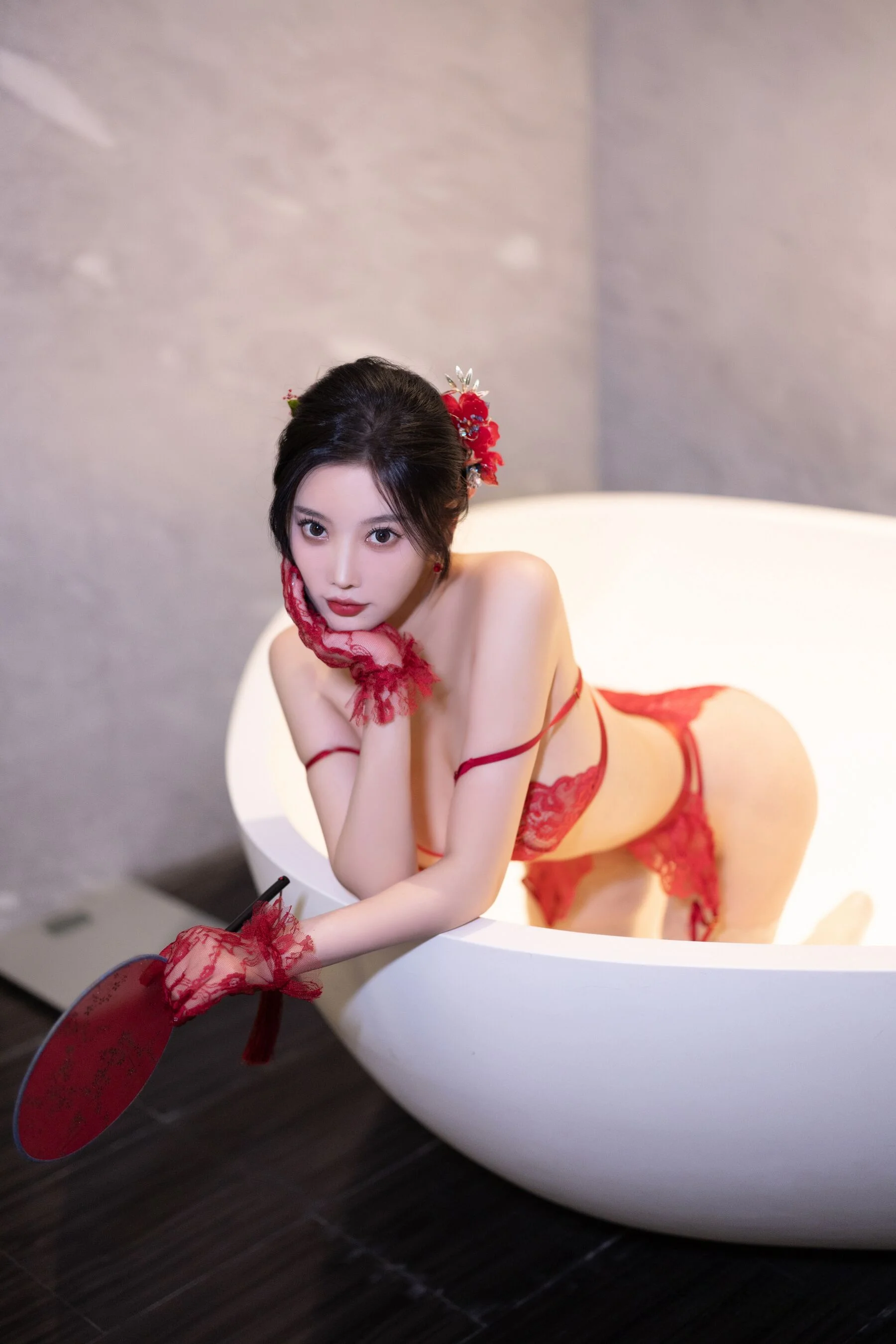 [私购流出] 杨晨晨 Vol. 1184 103P 第56张（杨晨晨）