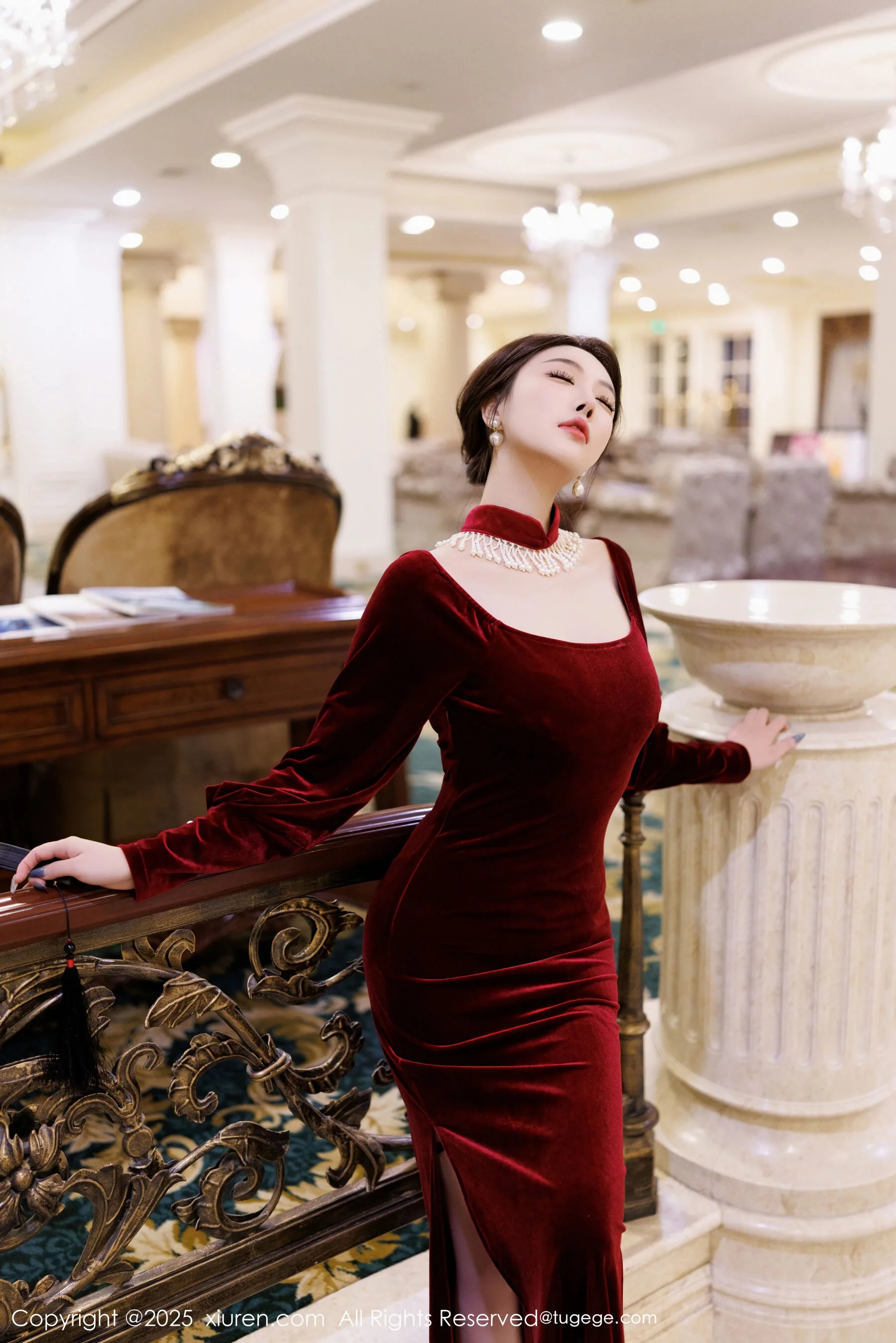 [秀人网] 杨晨晨 Vol. 09831 91P 第23张（杨晨晨）