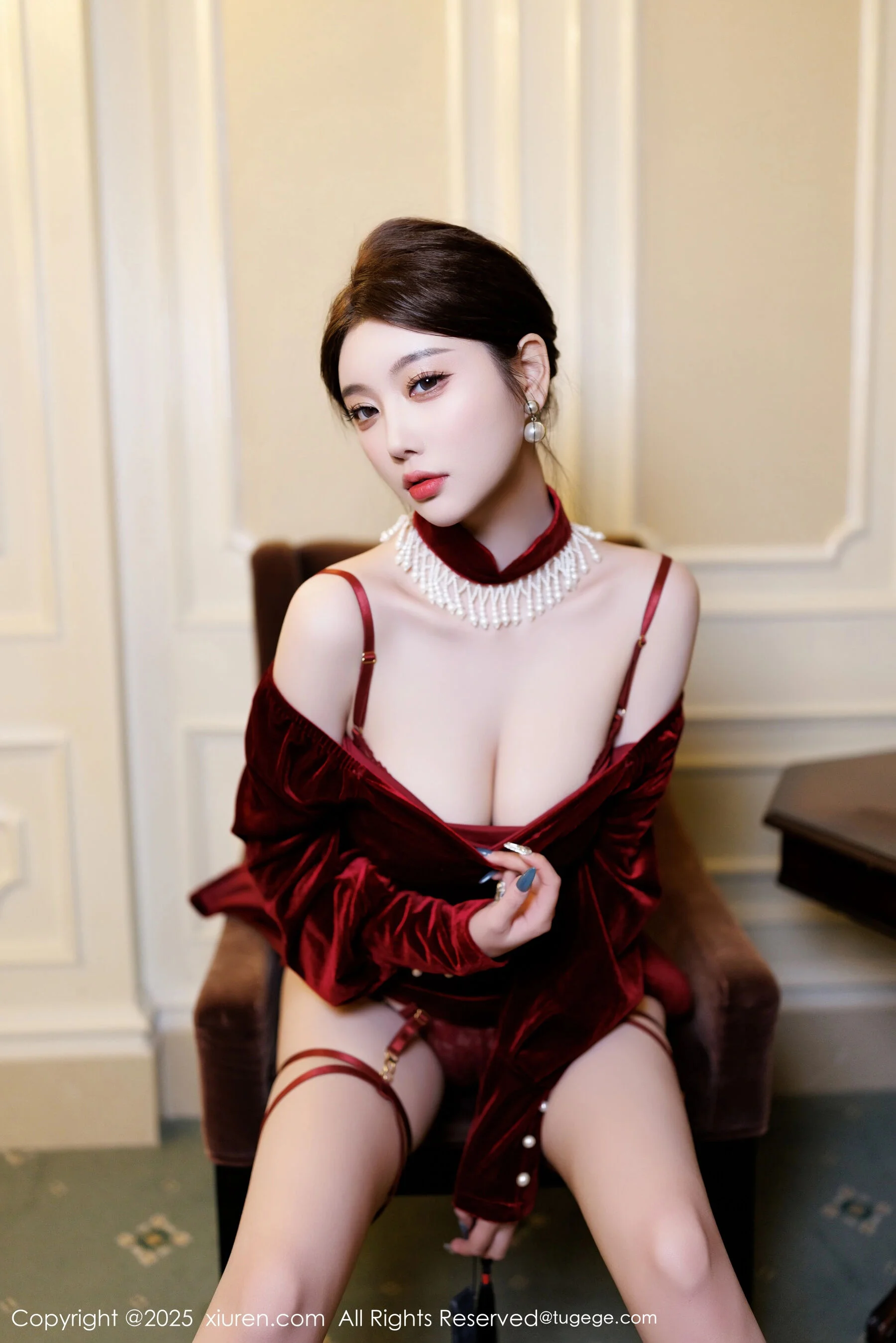 [秀人网] 杨晨晨 Vol. 09831 91P 第33张（杨晨晨）