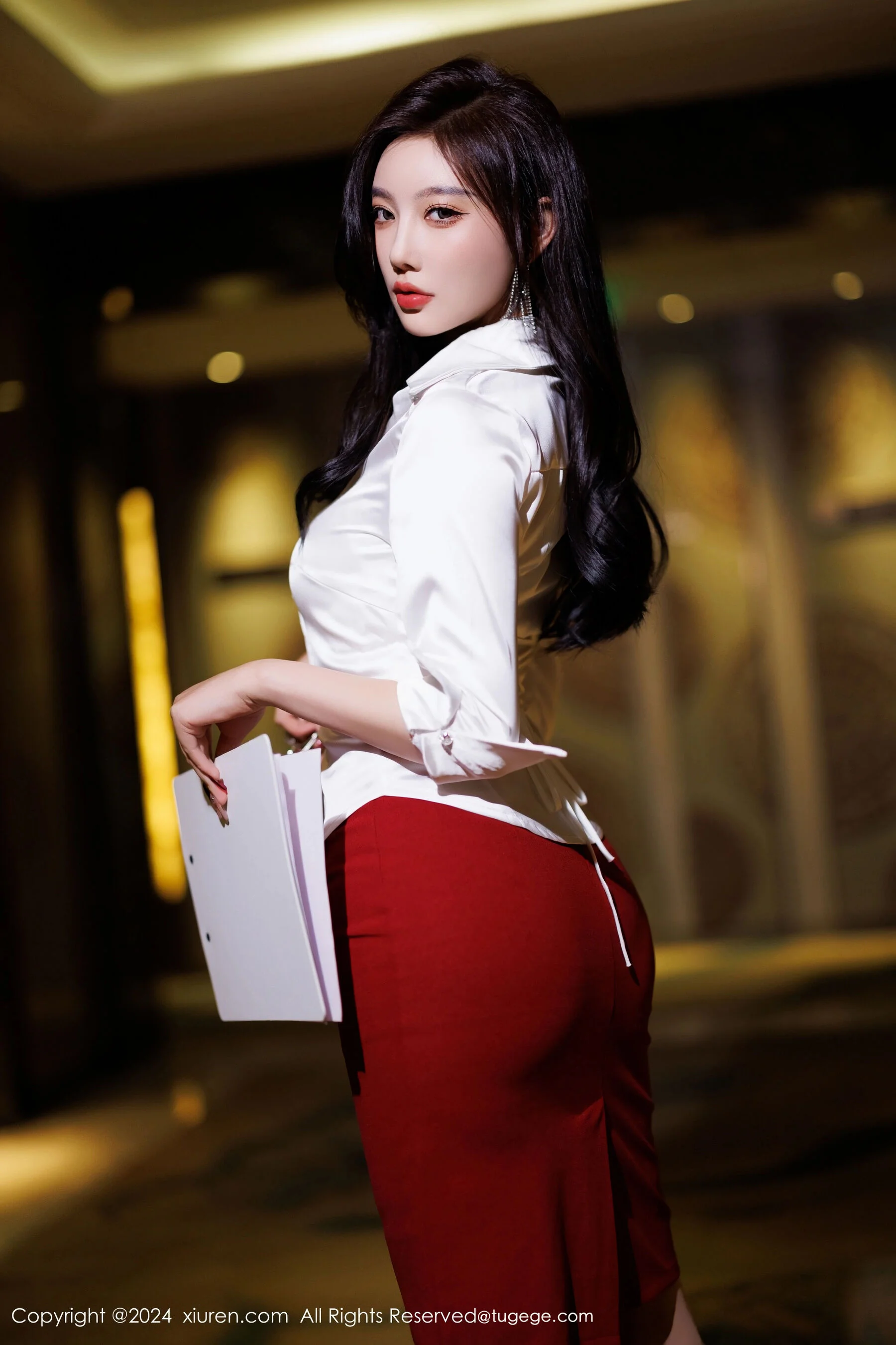 [秀人网] 杨晨晨 Vol. 09565 81P 第4张（杨晨晨）