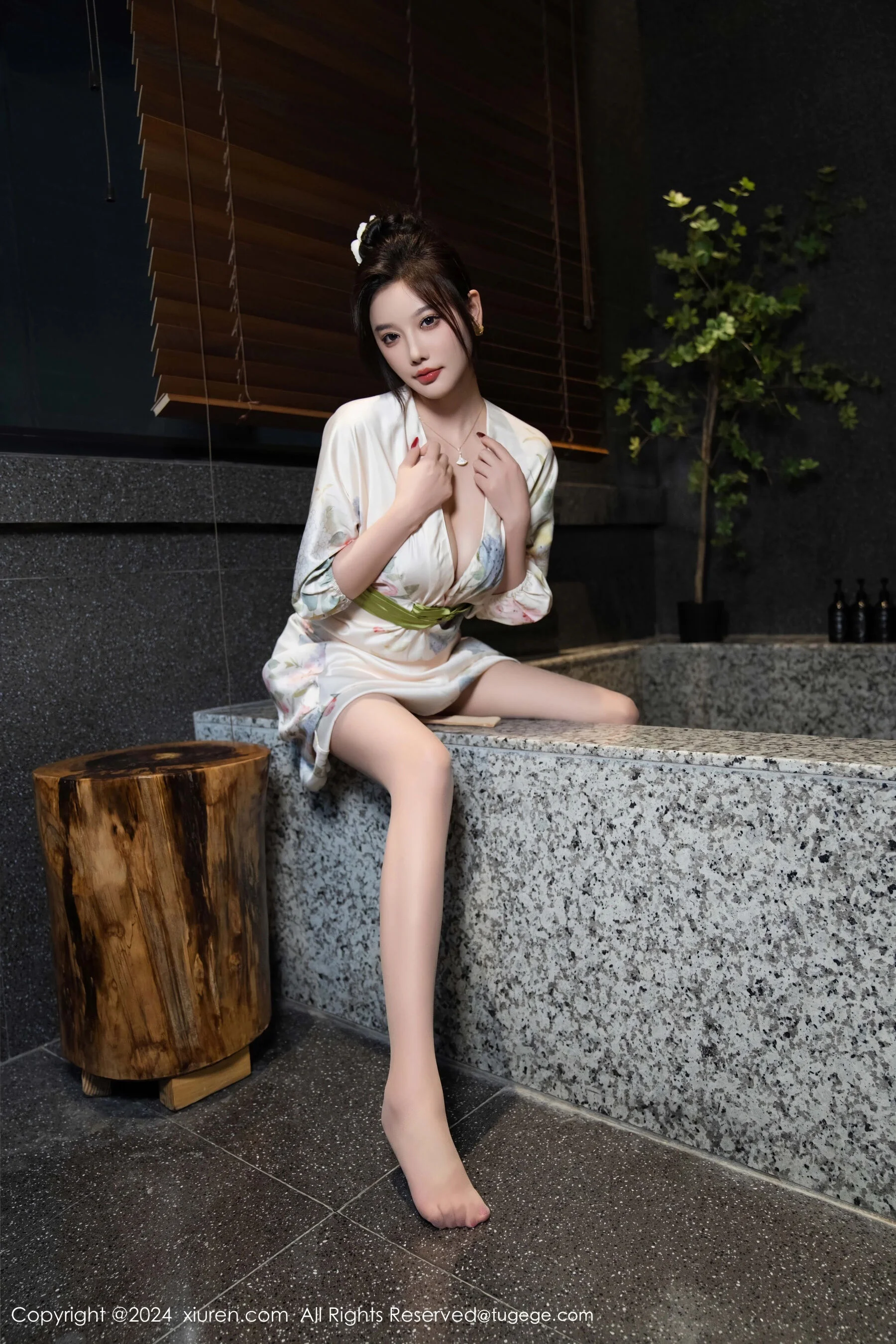 [秀人网] 杨晨晨 Vol. 09470 100P 第56张（杨晨晨）