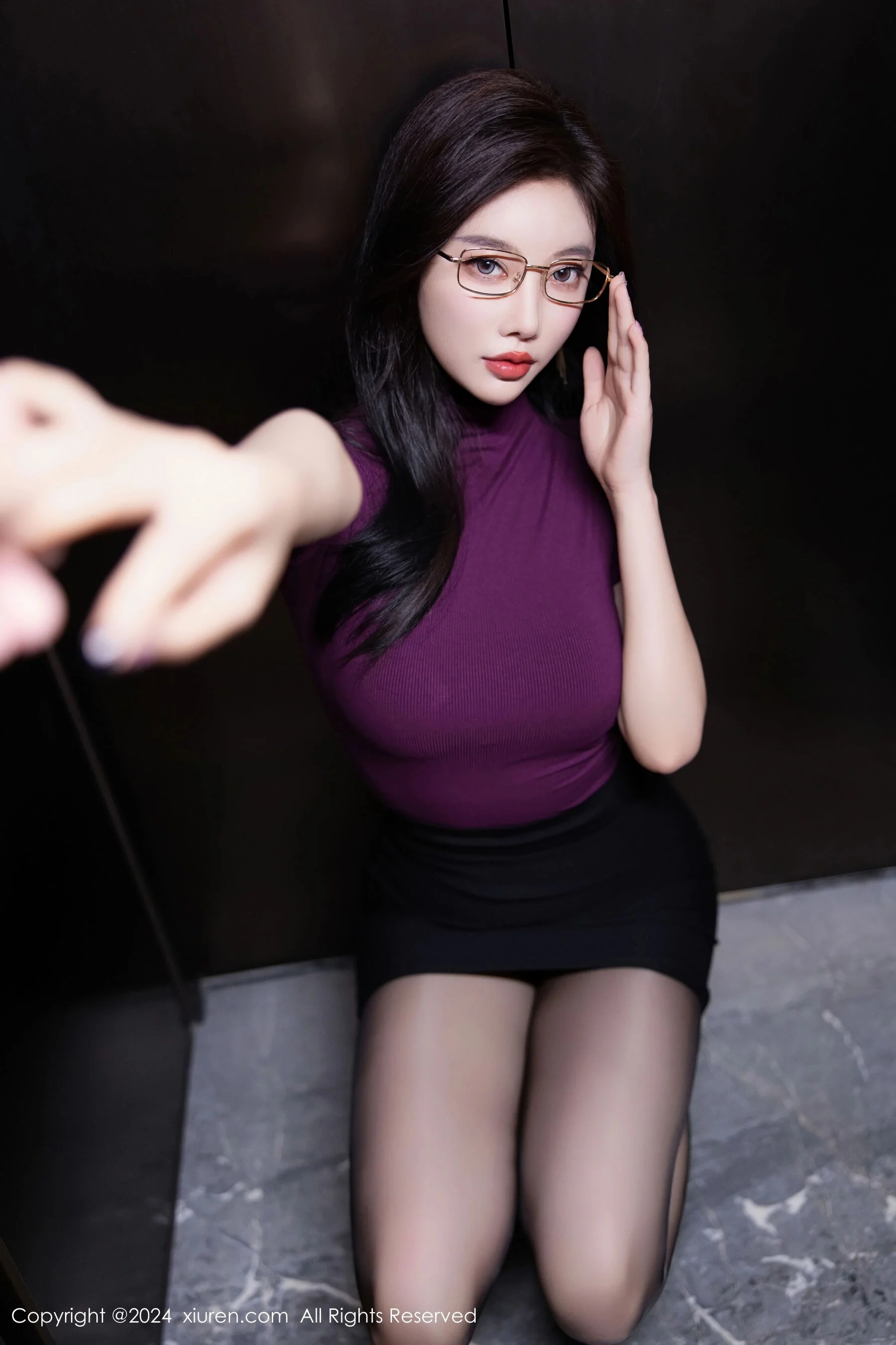 [秀人网] 杨晨晨 Vol. 09421 81P 第24张（杨晨晨）