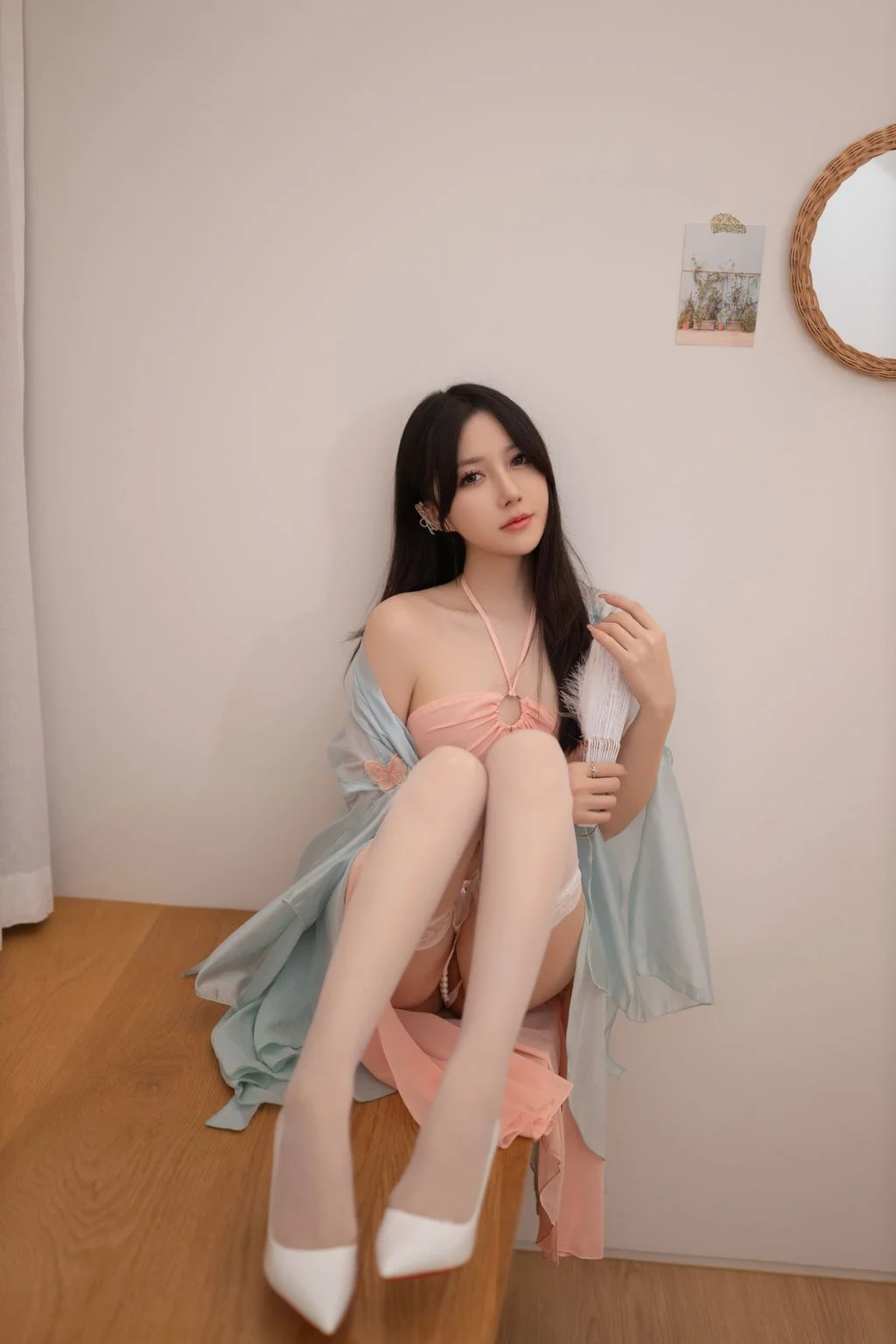 [内购无水印] 鱼子酱Fish 小桃红 120P 第3张（鱼子酱Fish）