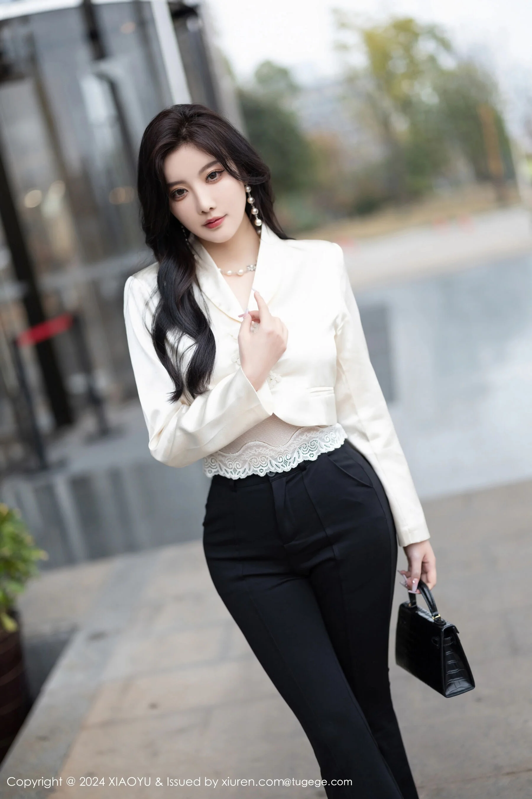 [语画界] 杨晨晨 Vol. 1233 81P 第34张（杨晨晨）