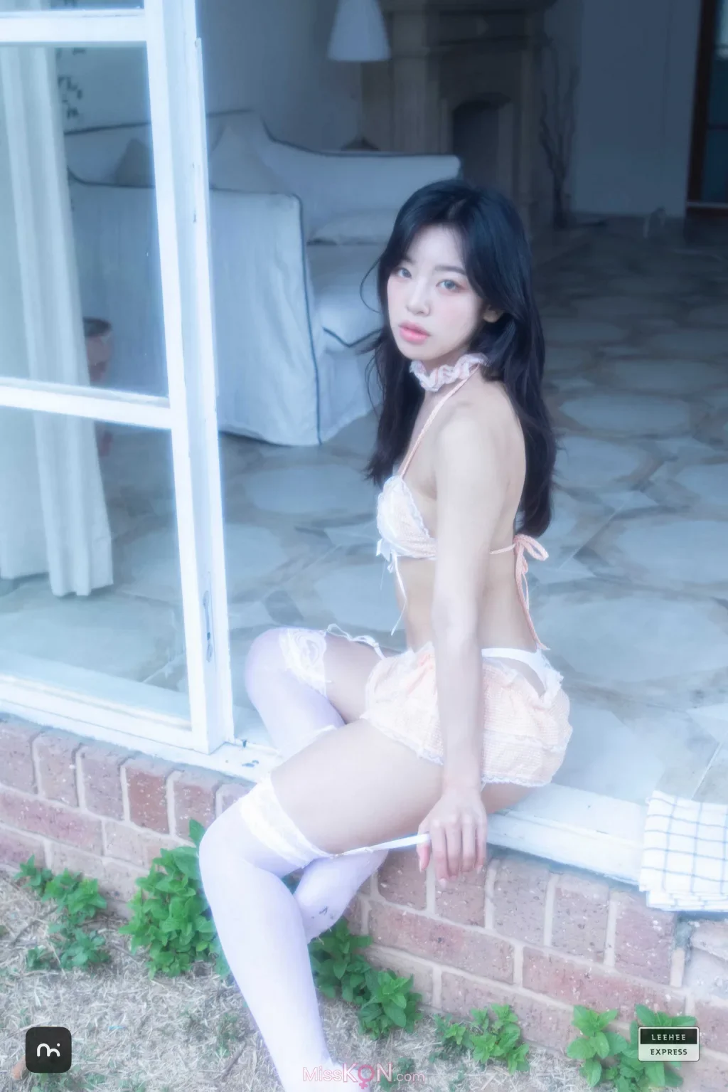 [LE] LERB-206B RB-206B: So Young 50P 第41张（RB-206B: So Young）