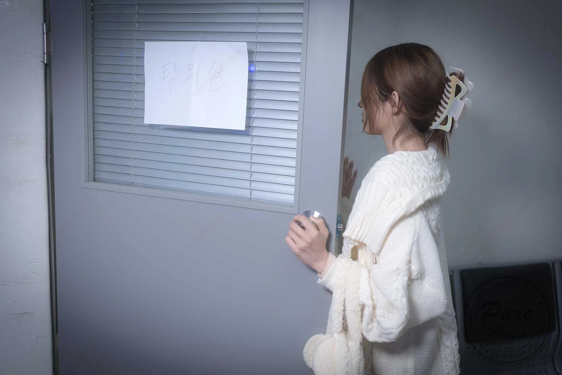 Pure Media Vol.269 Yeha (예하) - Visit suspicious hospital 201P 第142张（Yeha (예하)）
