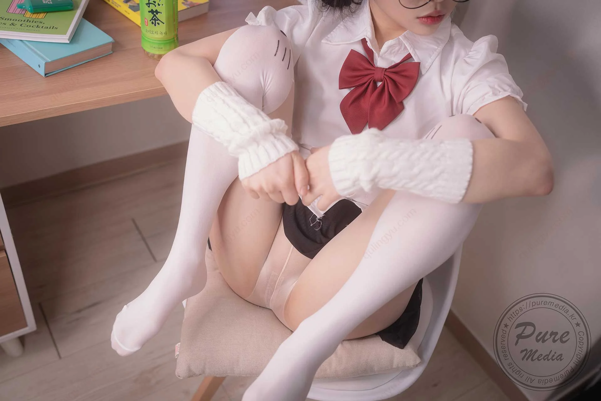 Pure Media Vol.276 Jelly (젤리) - Girl trapped in a rooftop room 139P 第114张（Jelly (젤리)）