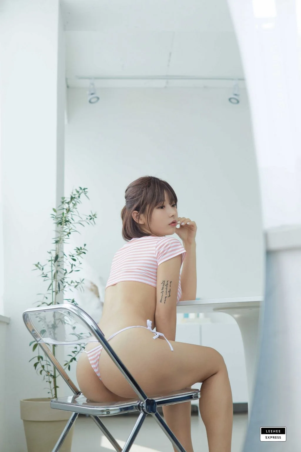 [LE] LEBE-110 BE-110: U.Hwa 70P 第25张（LEBE-110）