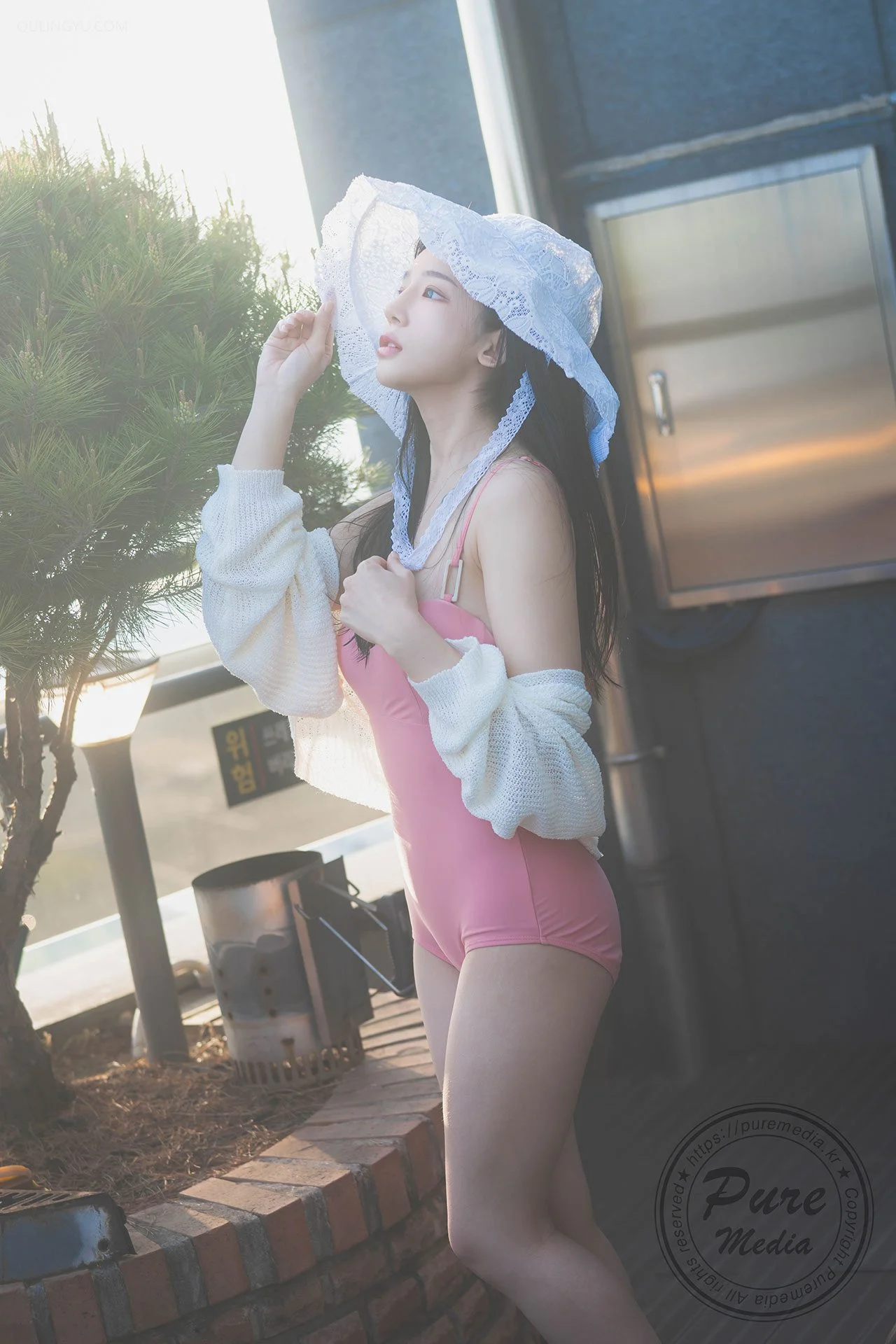 Pure Media Vol.Yeha (예하) 泳池女友韩系大尺度私拍 158P 第1张（Vol.Yeha (예하) 泳池女友韩系大尺度私拍）