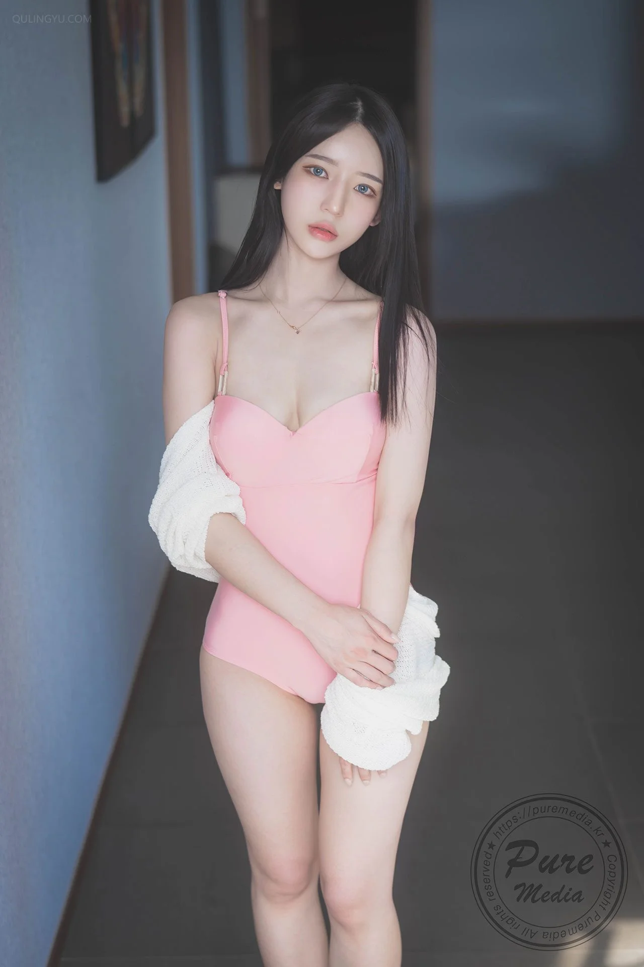Pure Media Vol.Yeha (예하) 泳池女友韩系大尺度私拍 158P 第84张（Vol.Yeha (예하) 泳池女友韩系大尺度私拍）