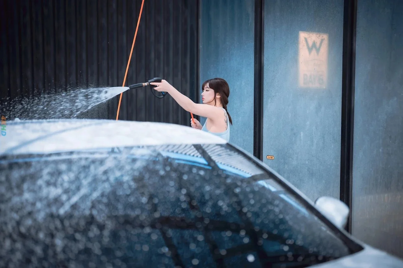 [DJAWA] Son Ye Eun (손예은) DJAWA Photo Wash My Car 20P 第2张（Son Ye Eun (손예은)）