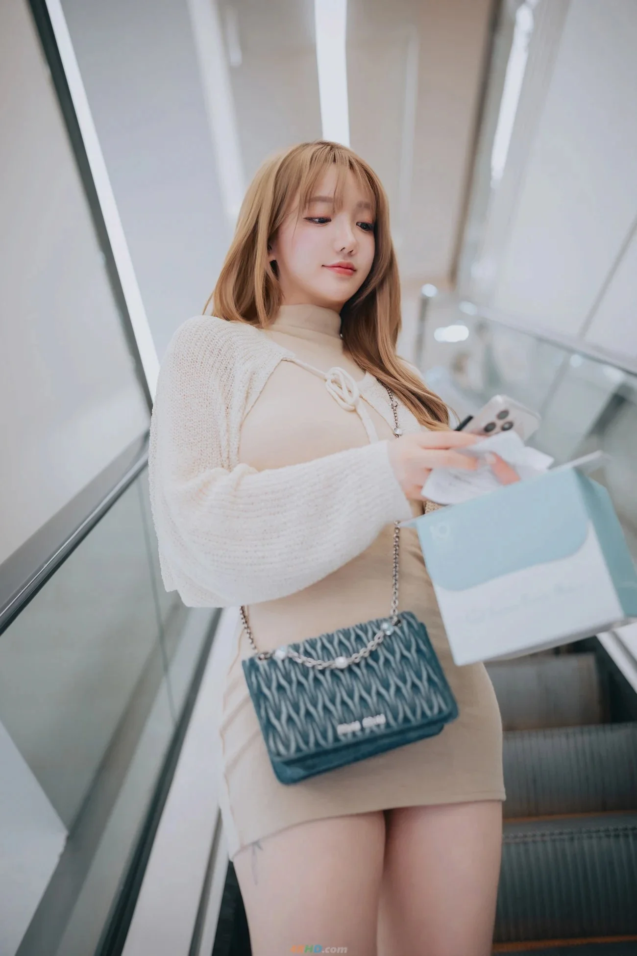 [DJAWA] Son Ye Eun (손예은) DJAWA Photo Happy Solo Birthday 20P 第51张（Son Ye Eun (손예은)）